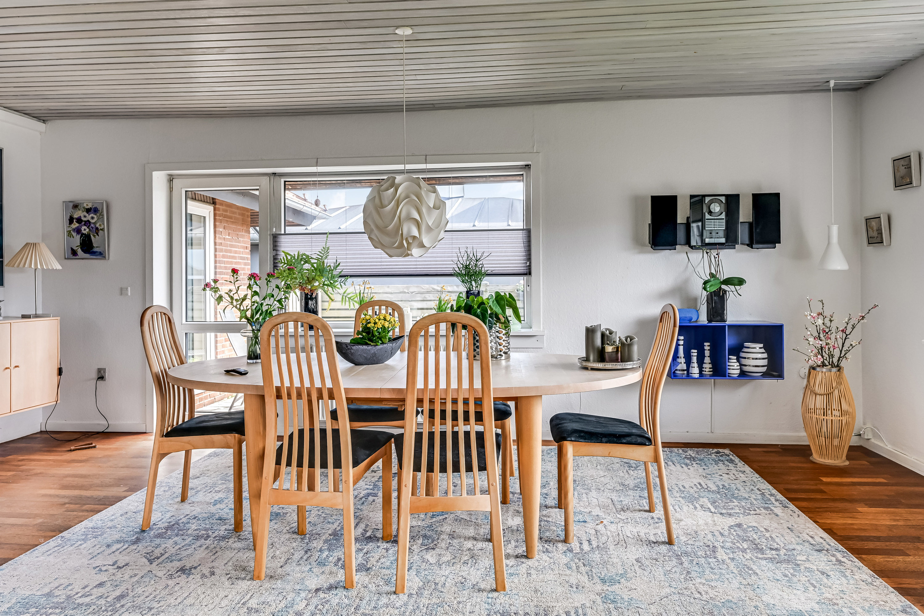 Fremhævet stue billede i fuldskærmstilstand. Billede af Sandbakken 9, 6710 Esbjerg V