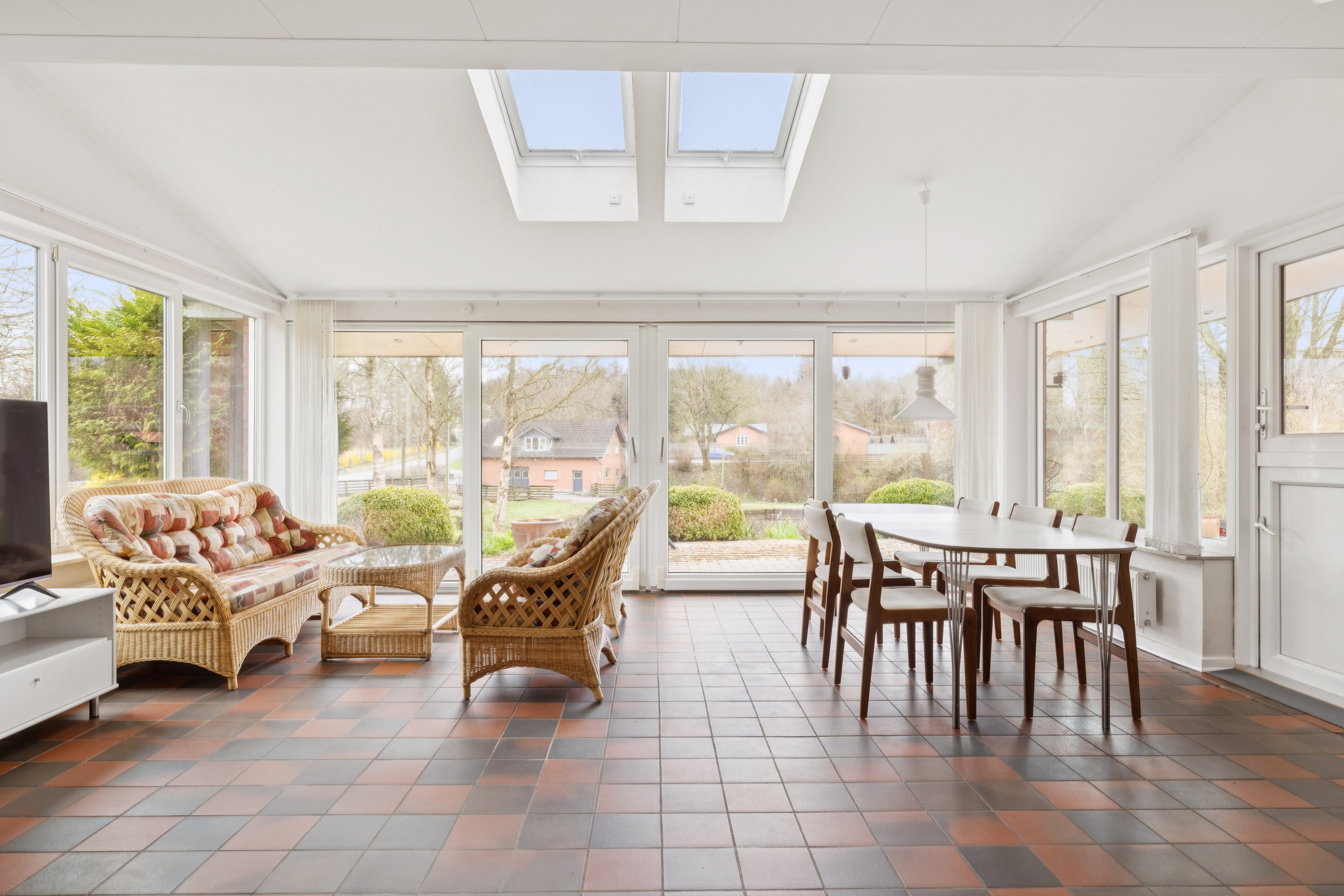 Fremhævet stue billede i fuldskærmstilstand. Billede af Nørrehedevej 17, Sjørup, 8800 Viborg