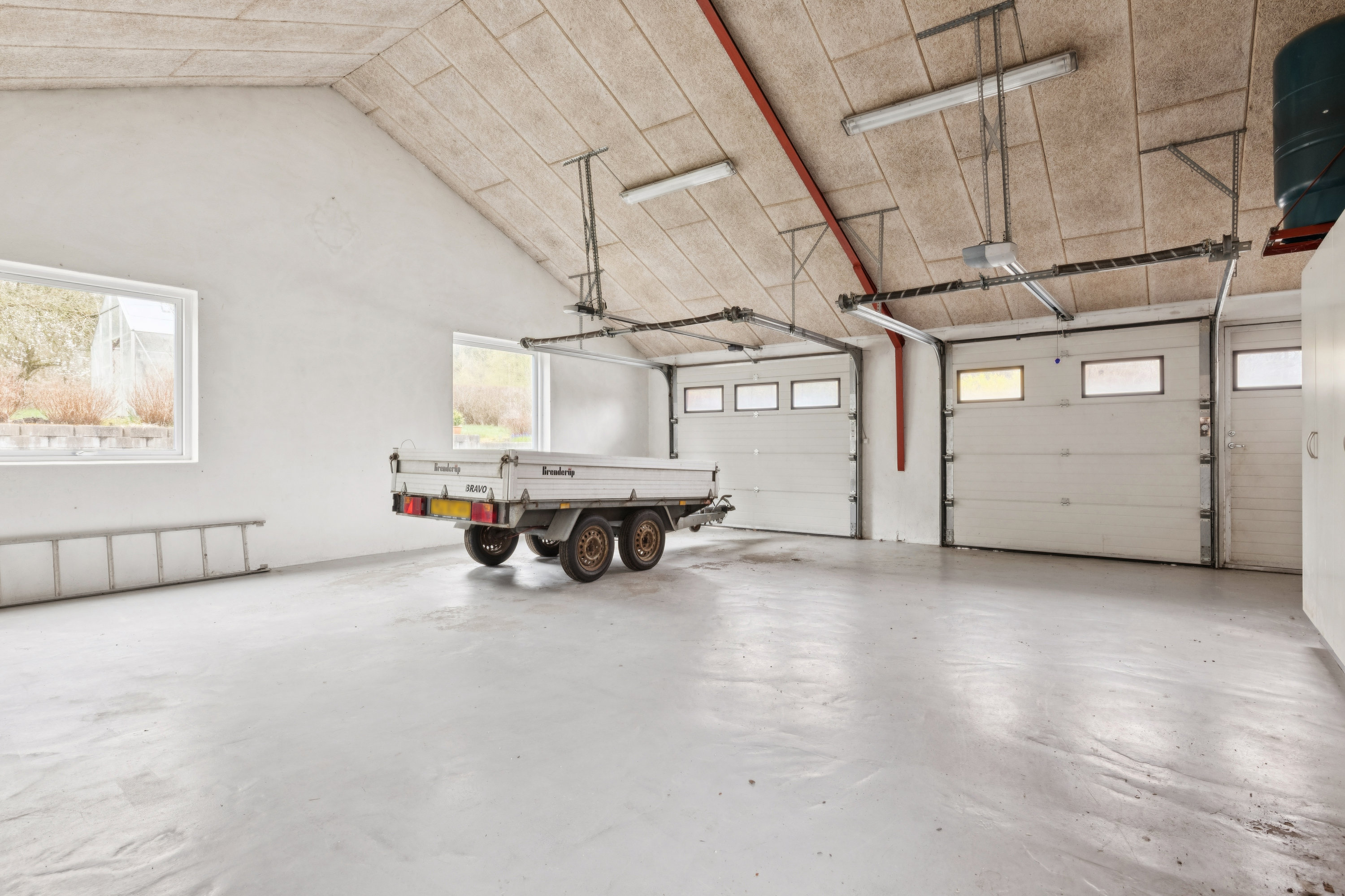 Fremhævet garage billede i fuldskærmstilstand. Billede af Nørrehedevej 17, Sjørup, 8800 Viborg