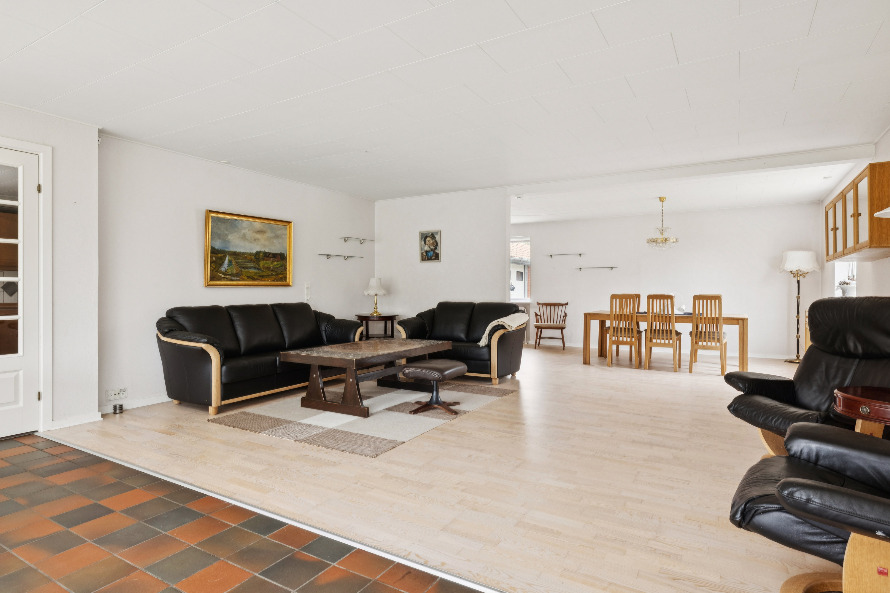 Fremhævet stue billede i fuldskærmstilstand. Billede af Nørrehedevej 17, Sjørup, 8800 Viborg