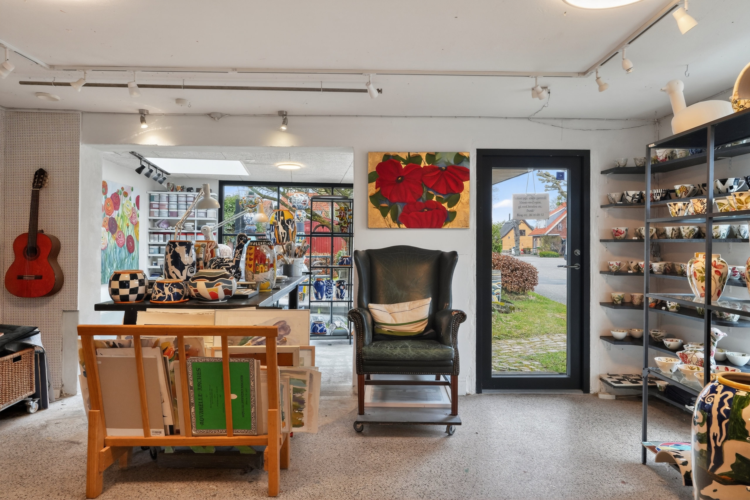 Fremhævet spisestue billede i fuldskærmstilstand. Billede af Løvstræde 4, 4581 Rørvig