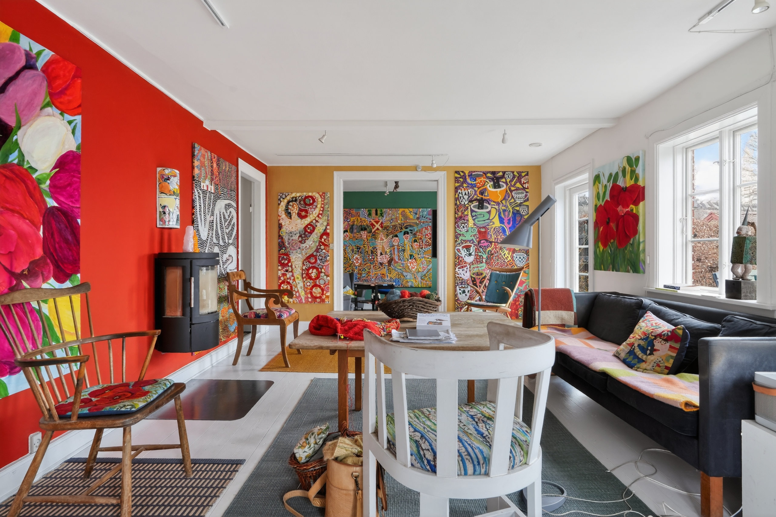 Fremhævet stue billede i fuldskærmstilstand. Billede af Løvstræde 4, 4581 Rørvig