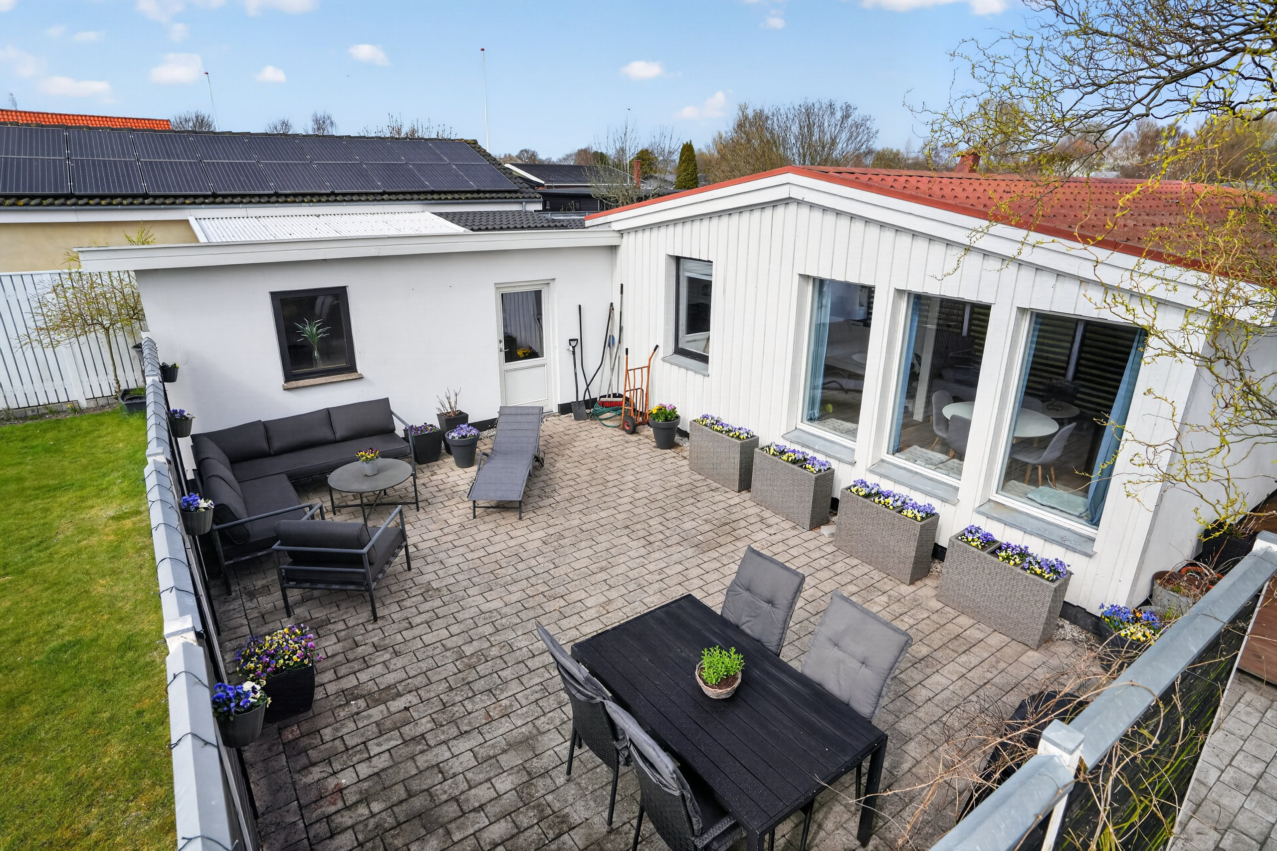 Fremhævet terrasse billede i fuldskærmstilstand. Billede af Kingosvej 15, 4500 Nykøbing Sj