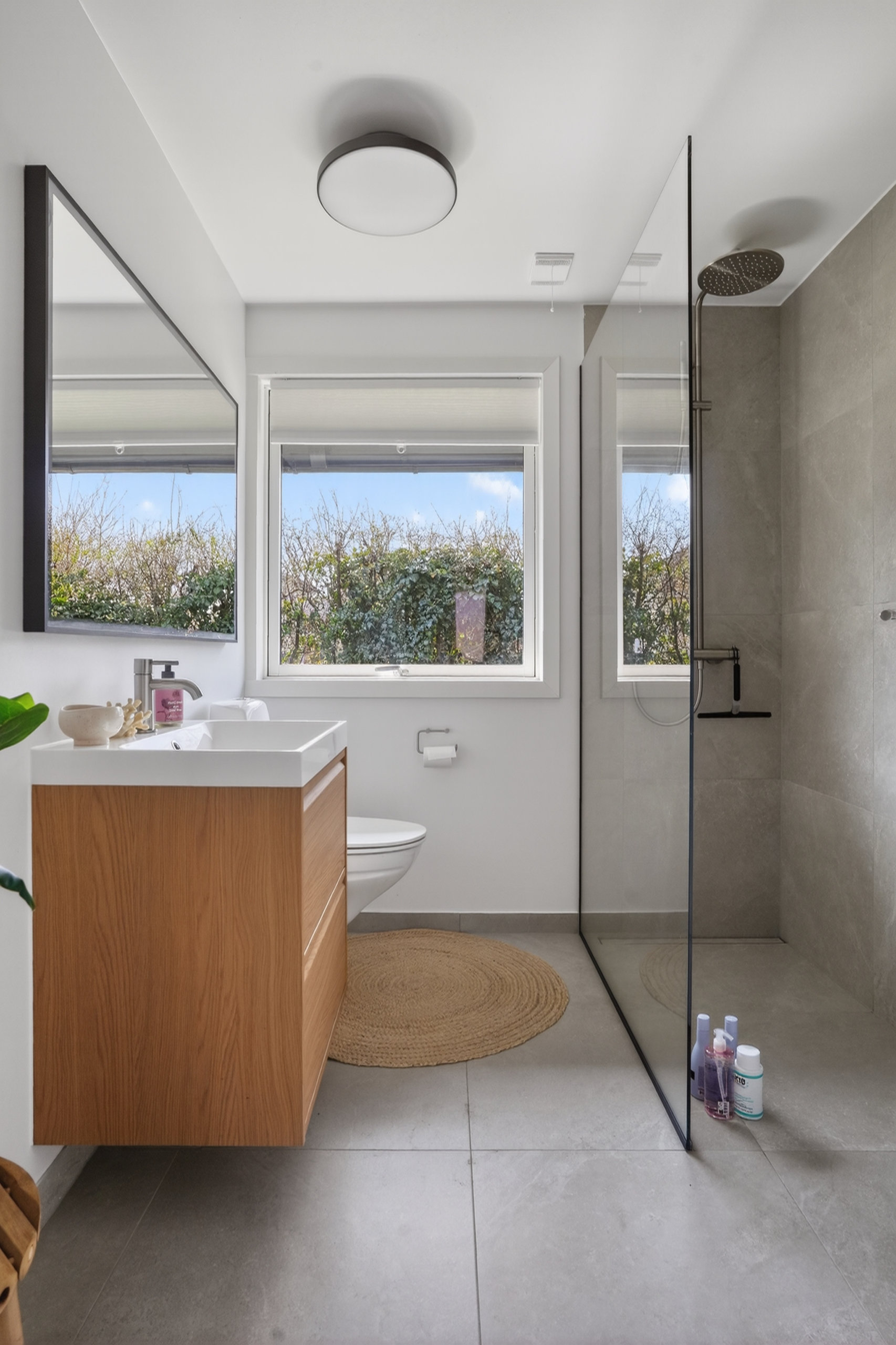 Fremhævet badeværelse billede i fuldskærmstilstand. Billede af Skovduevej 7, 2680 Solrød Strand