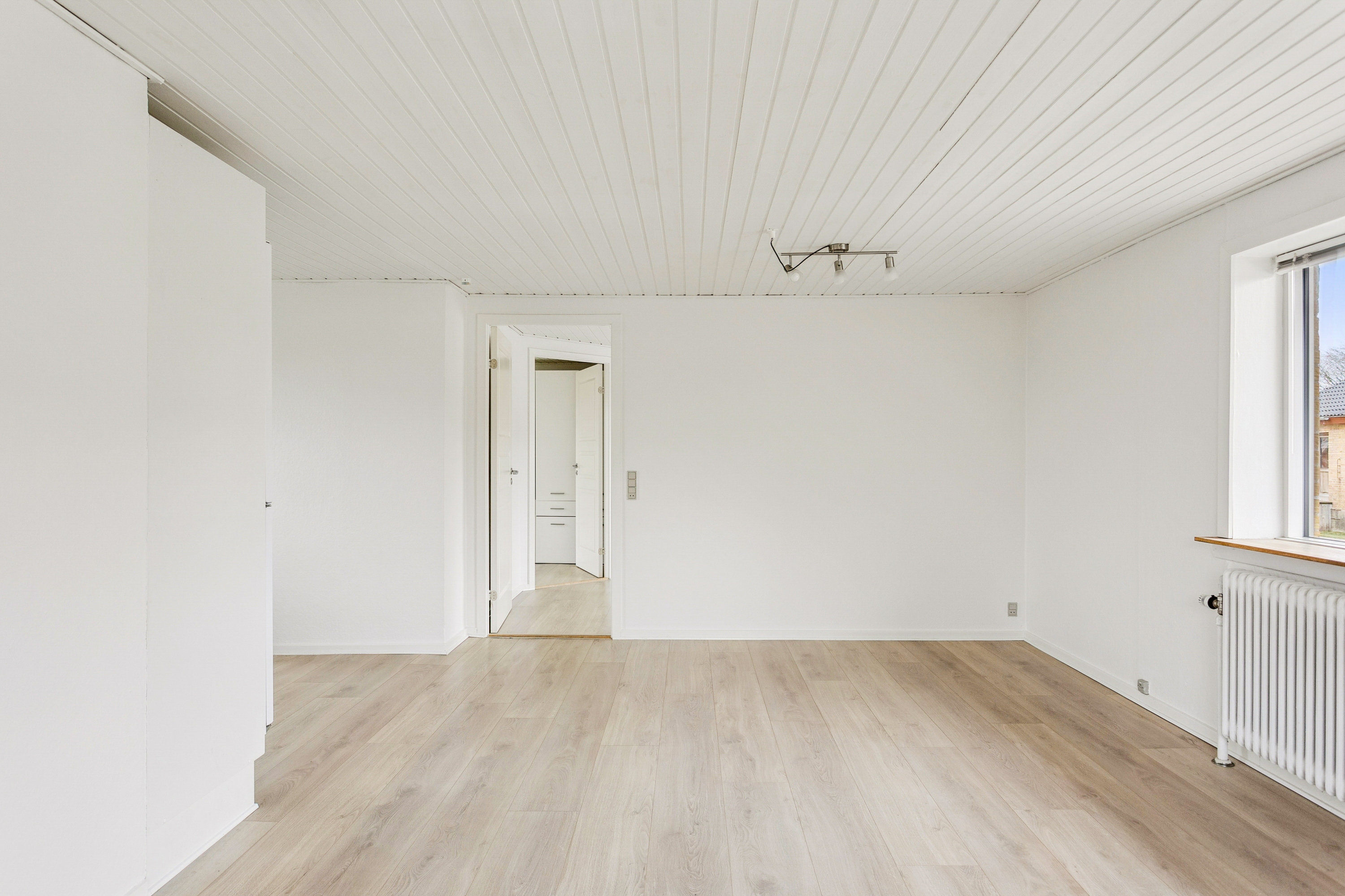 Fremhævet stue billede i fuldskærmstilstand. Billede af Annettevej 1, 7800 Skive