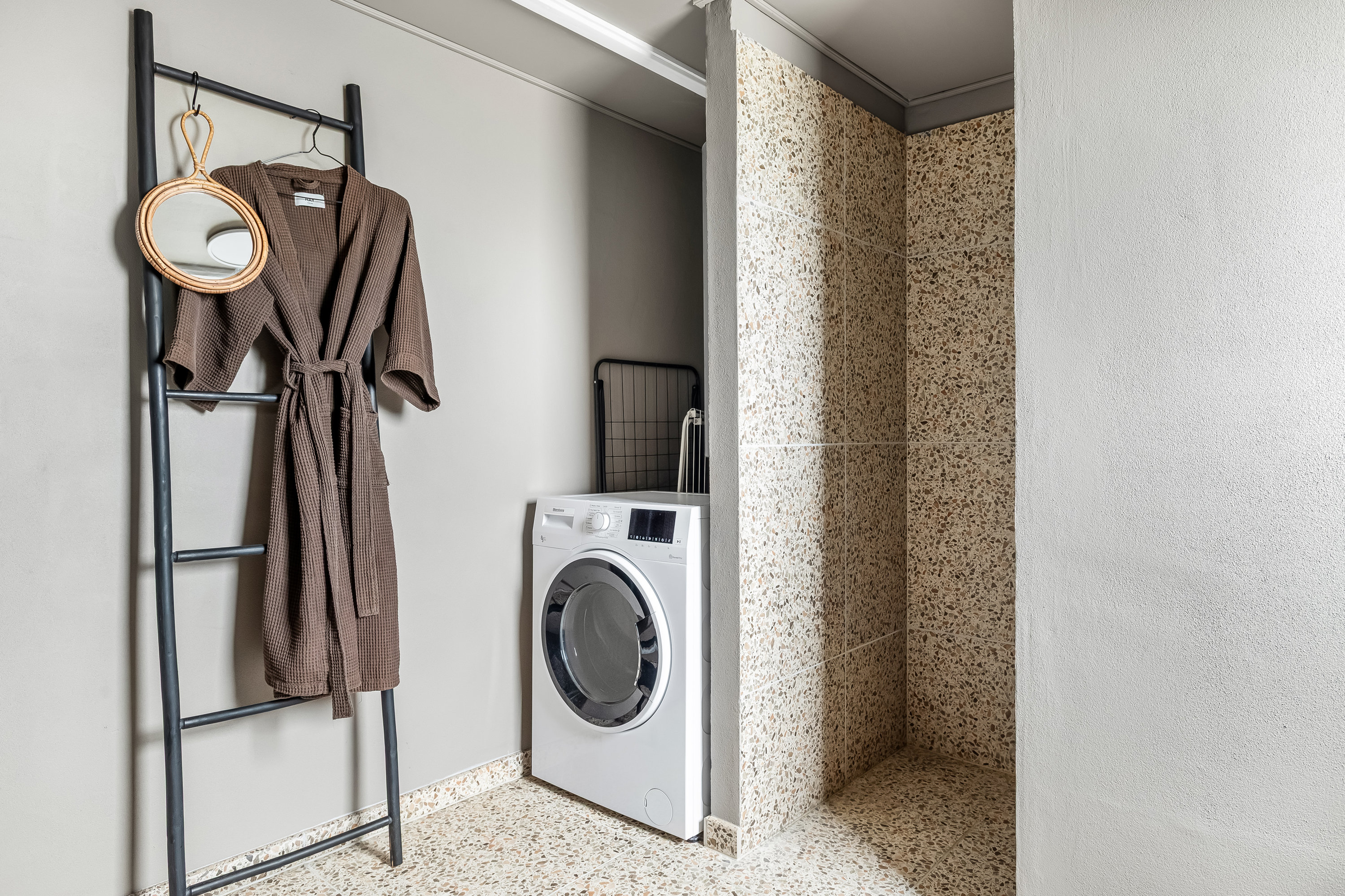 Fremhævet badeværelse billede i fuldskærmstilstand. Billede af Violvej 32, Tørring, 7620 Lemvig