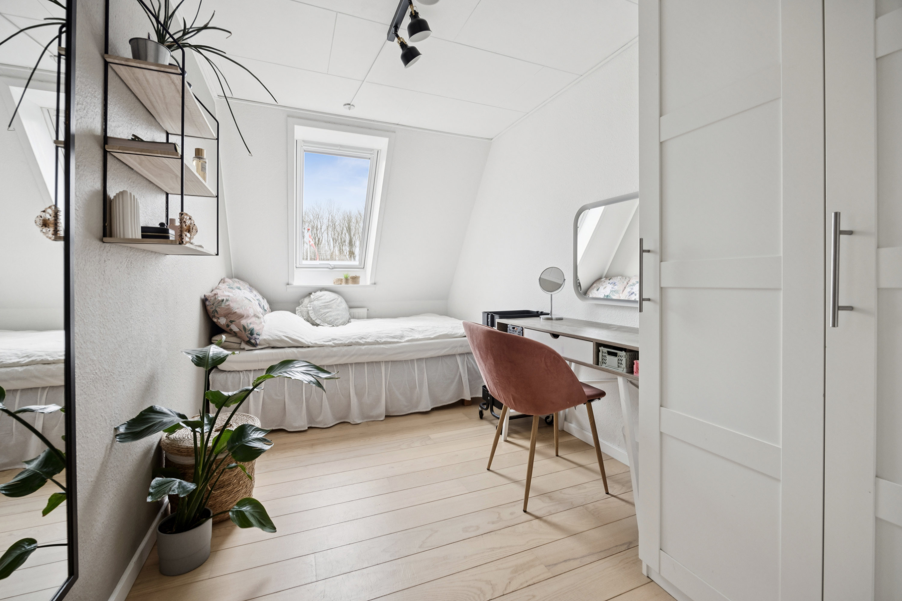 Fremhævet værelse billede i fuldskærmstilstand. Billede af Kornelparken 100, 9310 Vodskov