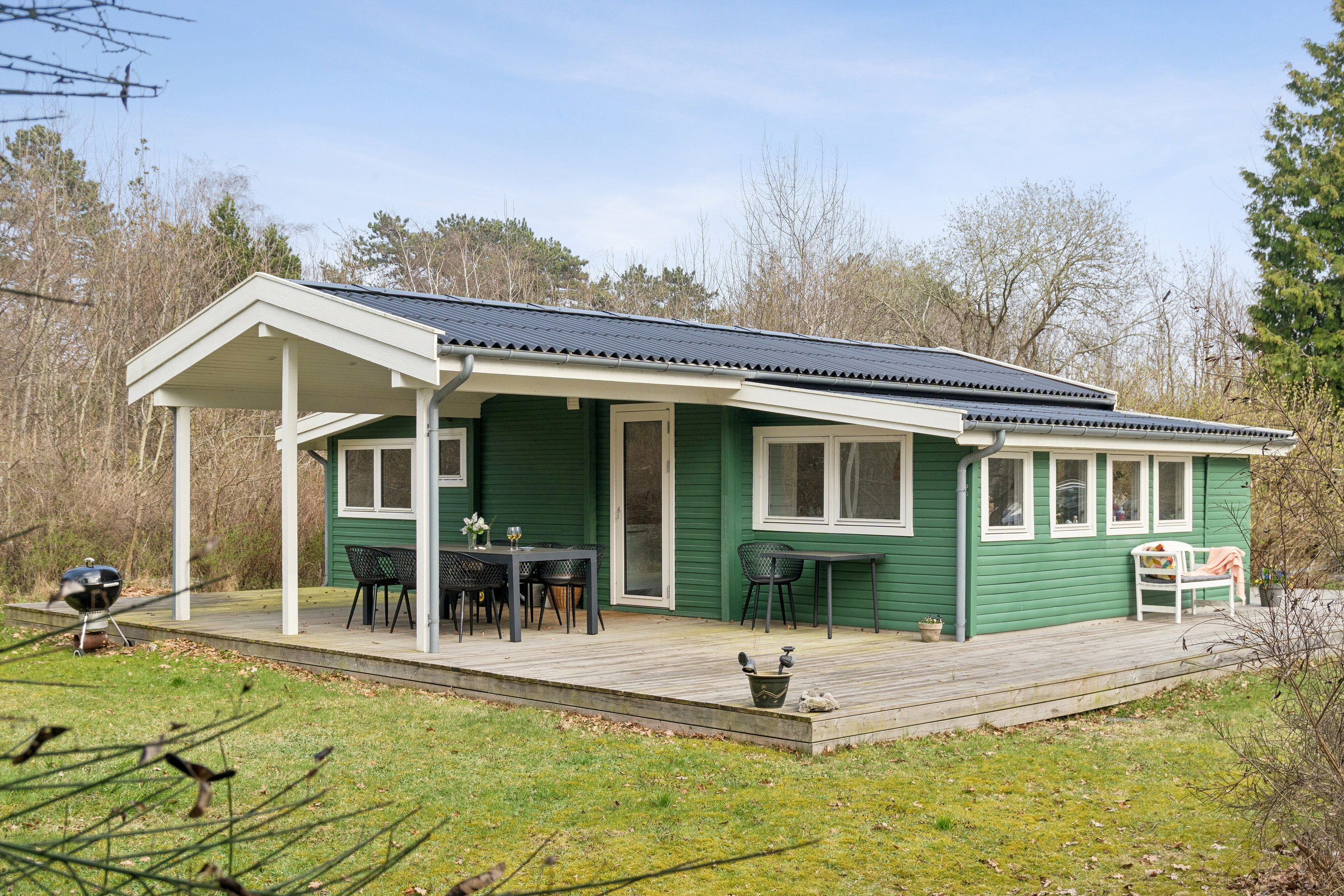 Fremhævet set fra haven billede i fuldskærmstilstand. Billede af Herlufholmsvej 3, Højby Lyng, 4573 Højby