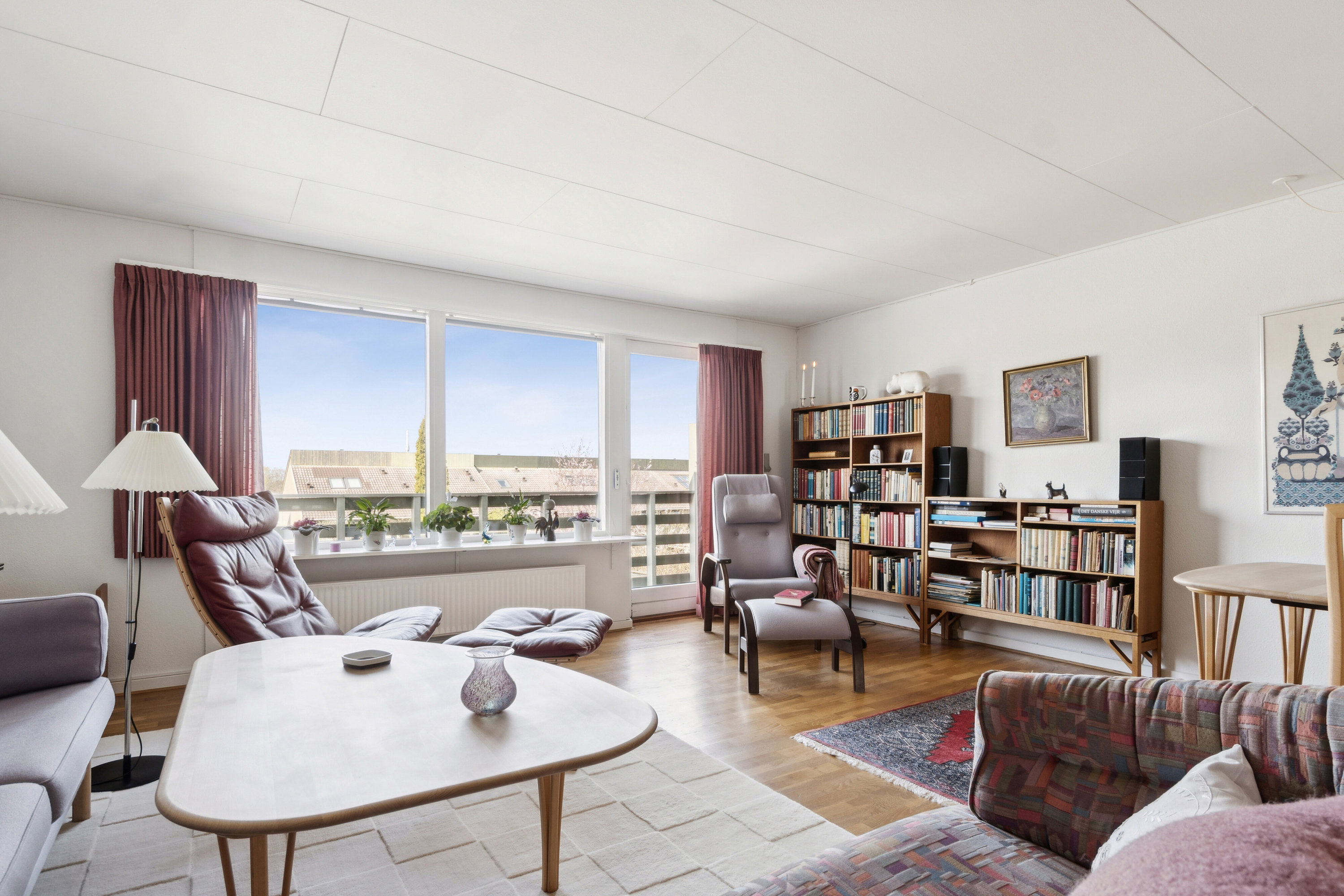 Fremhævet stue billede i fuldskærmstilstand. Billede af Terrasserne 140, Himmelev, 4000 Roskilde