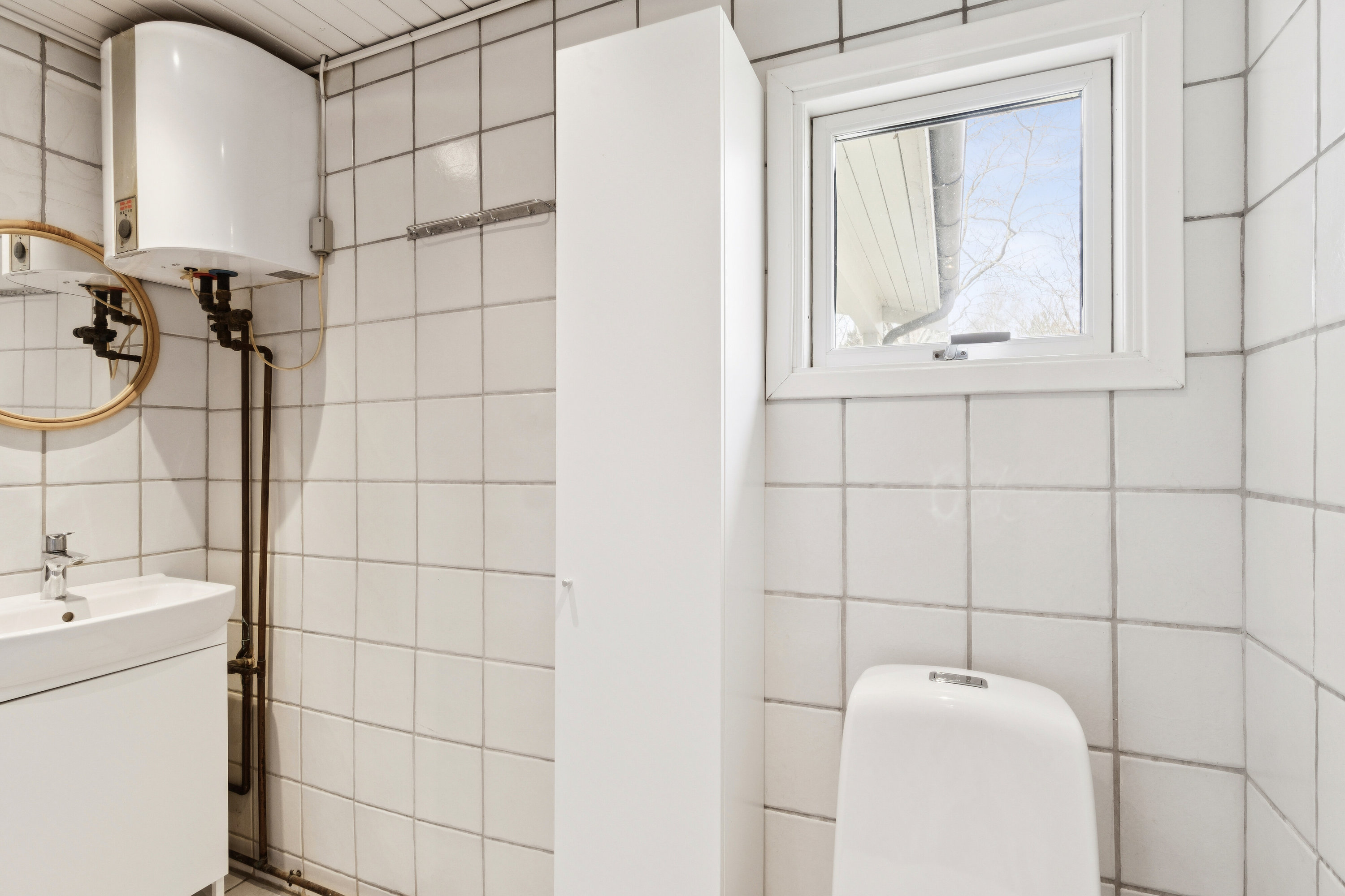 Fremhævet badeværelse billede i fuldskærmstilstand. Billede af Herlufholmsvej 3, Højby Lyng, 4573 Højby