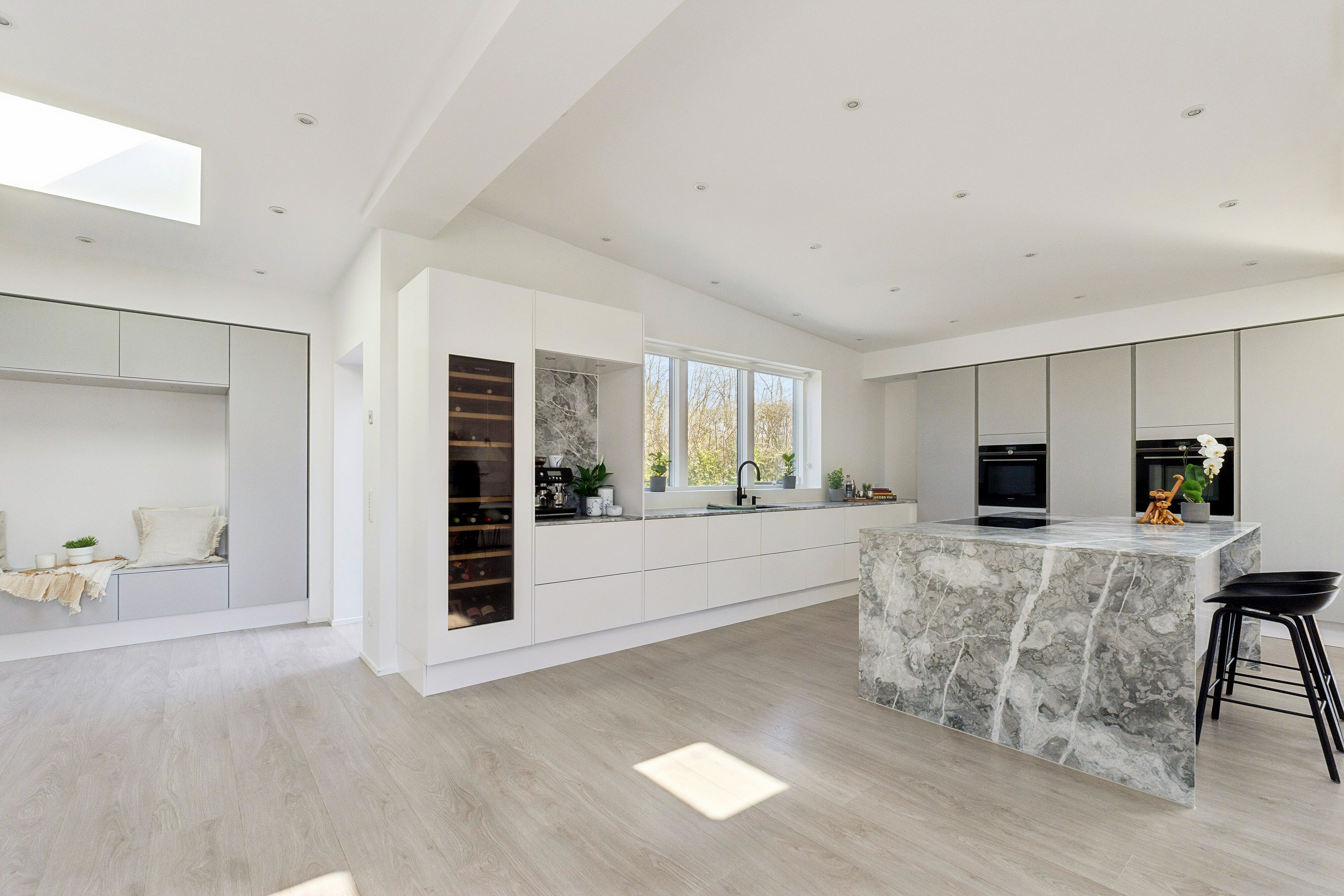 Fremhævet køkken billede i fuldskærmstilstand. Billede af Lyngholmsvej 8, 2800 Kongens Lyngby