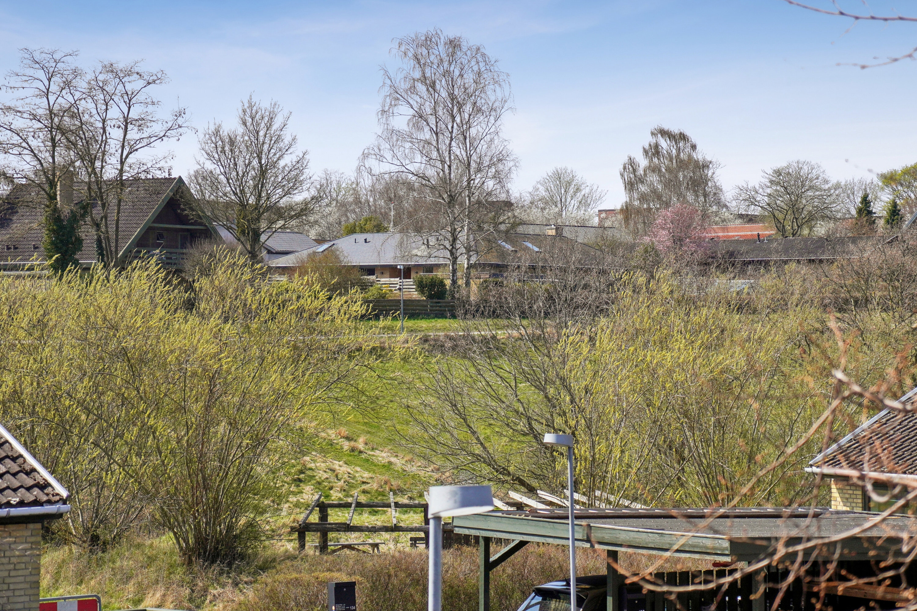 Fremhævet udendørs billede i fuldskærmstilstand. Billede af Terrasserne 140, Himmelev, 4000 Roskilde
