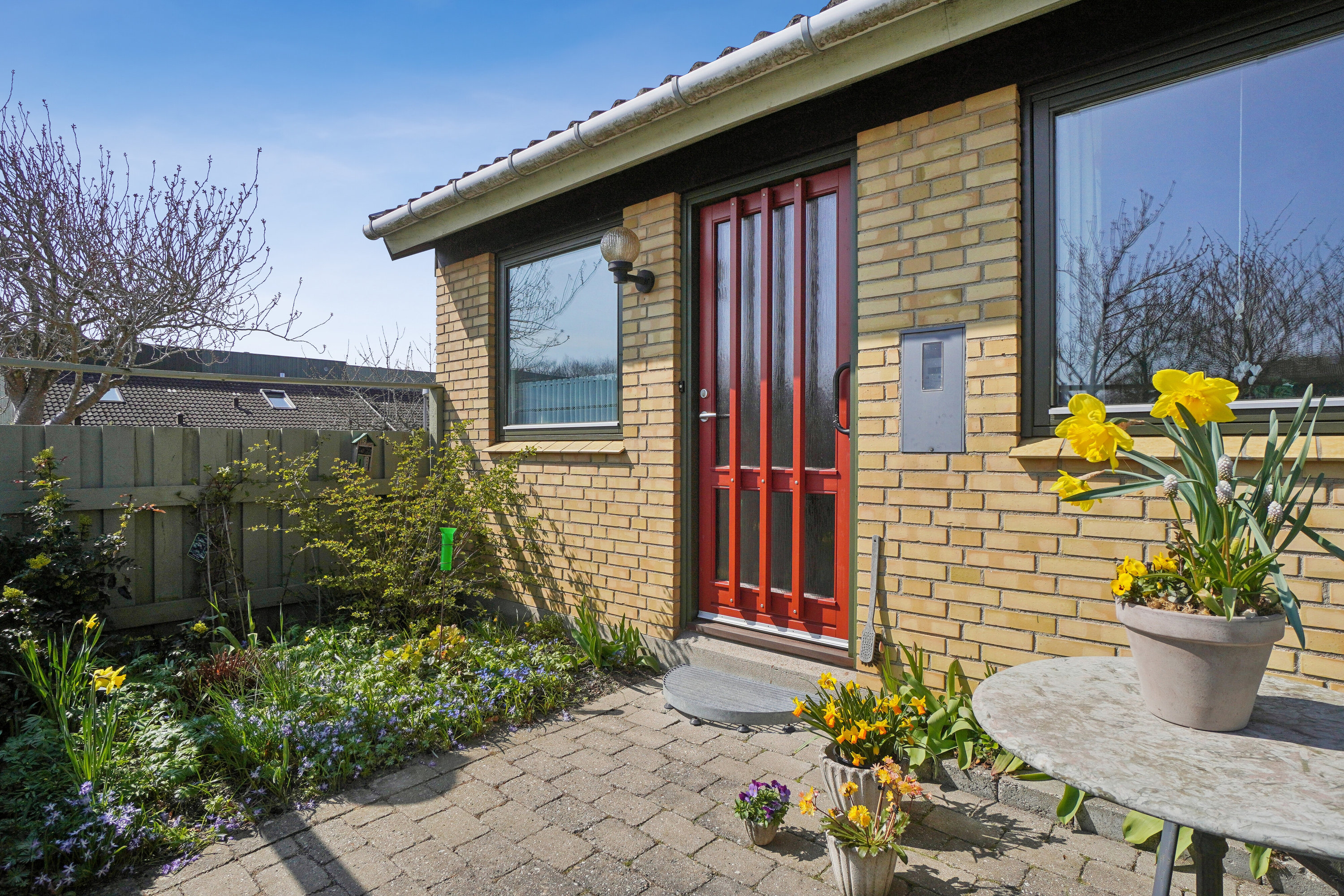 Fremhævet udendørs billede i fuldskærmstilstand. Billede af Terrasserne 140, Himmelev, 4000 Roskilde