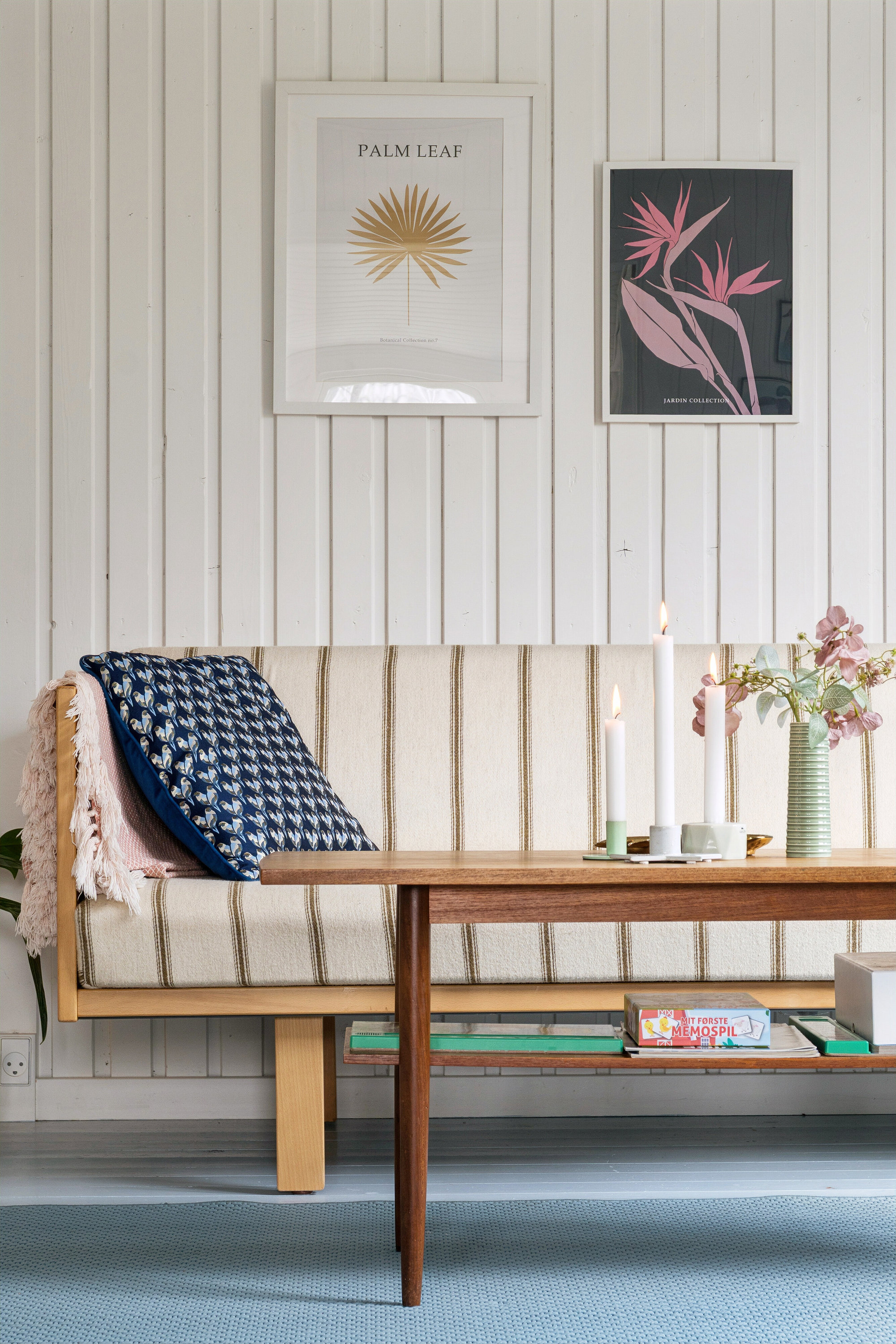 Fremhævet stue billede i fuldskærmstilstand. Billede af Herlufholmsvej 3, Højby Lyng, 4573 Højby