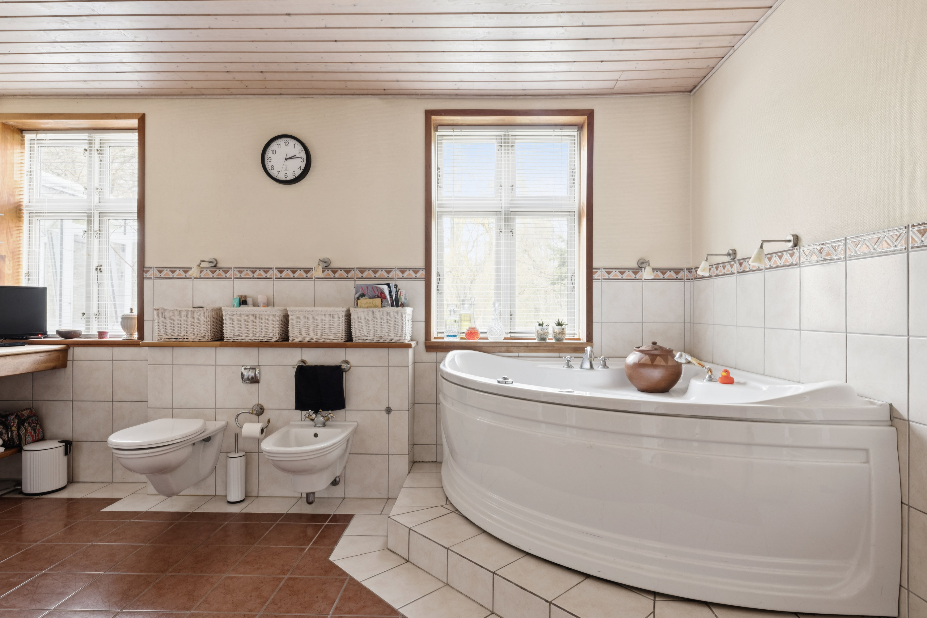 Fremhævet badeværelse billede i fuldskærmstilstand. Billede af Fiskbækvej 6, 8831 Løgstrup