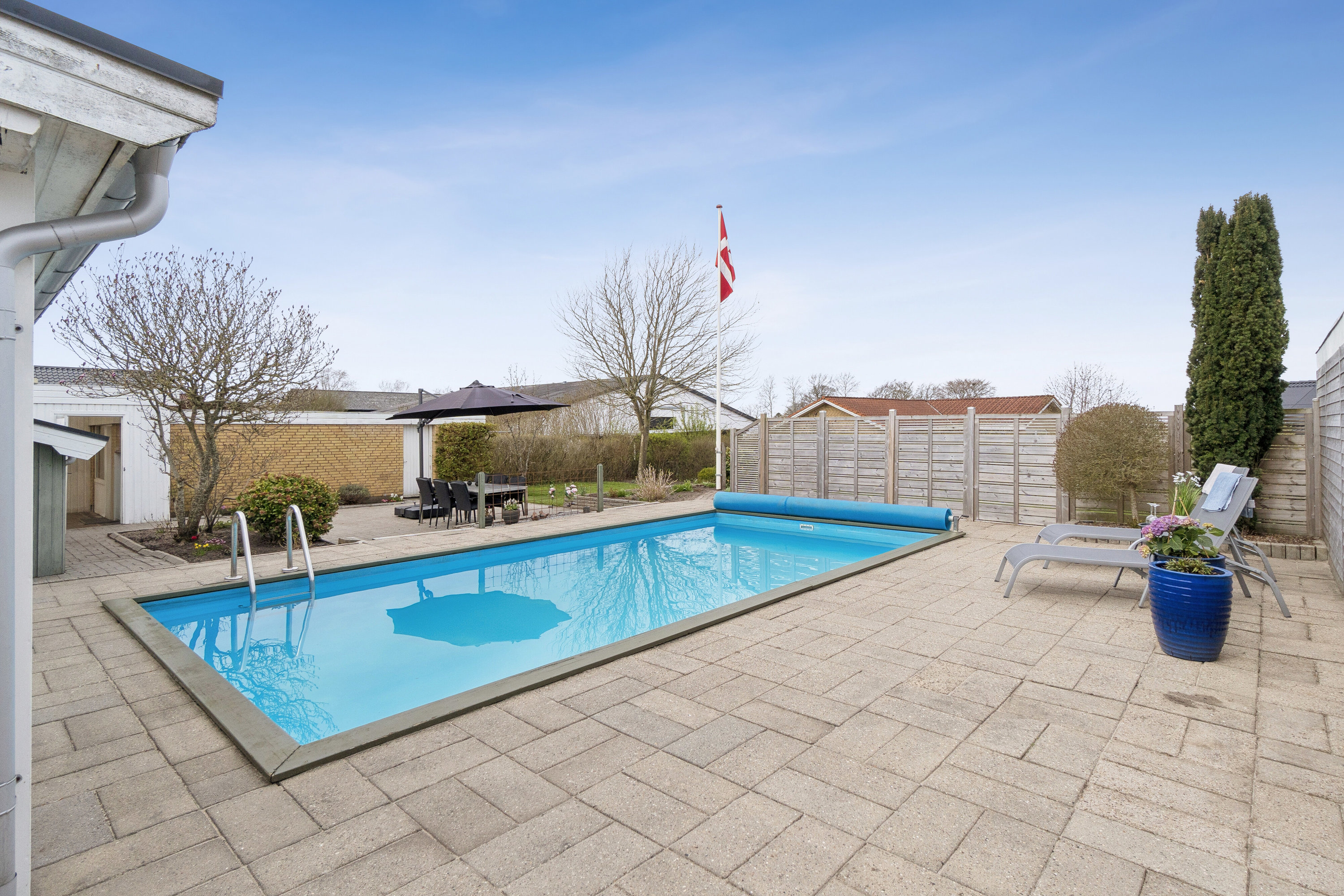 Fremhævet swimmingpool billede i fuldskærmstilstand. Billede af Finlandsgade 71, 7430 Ikast