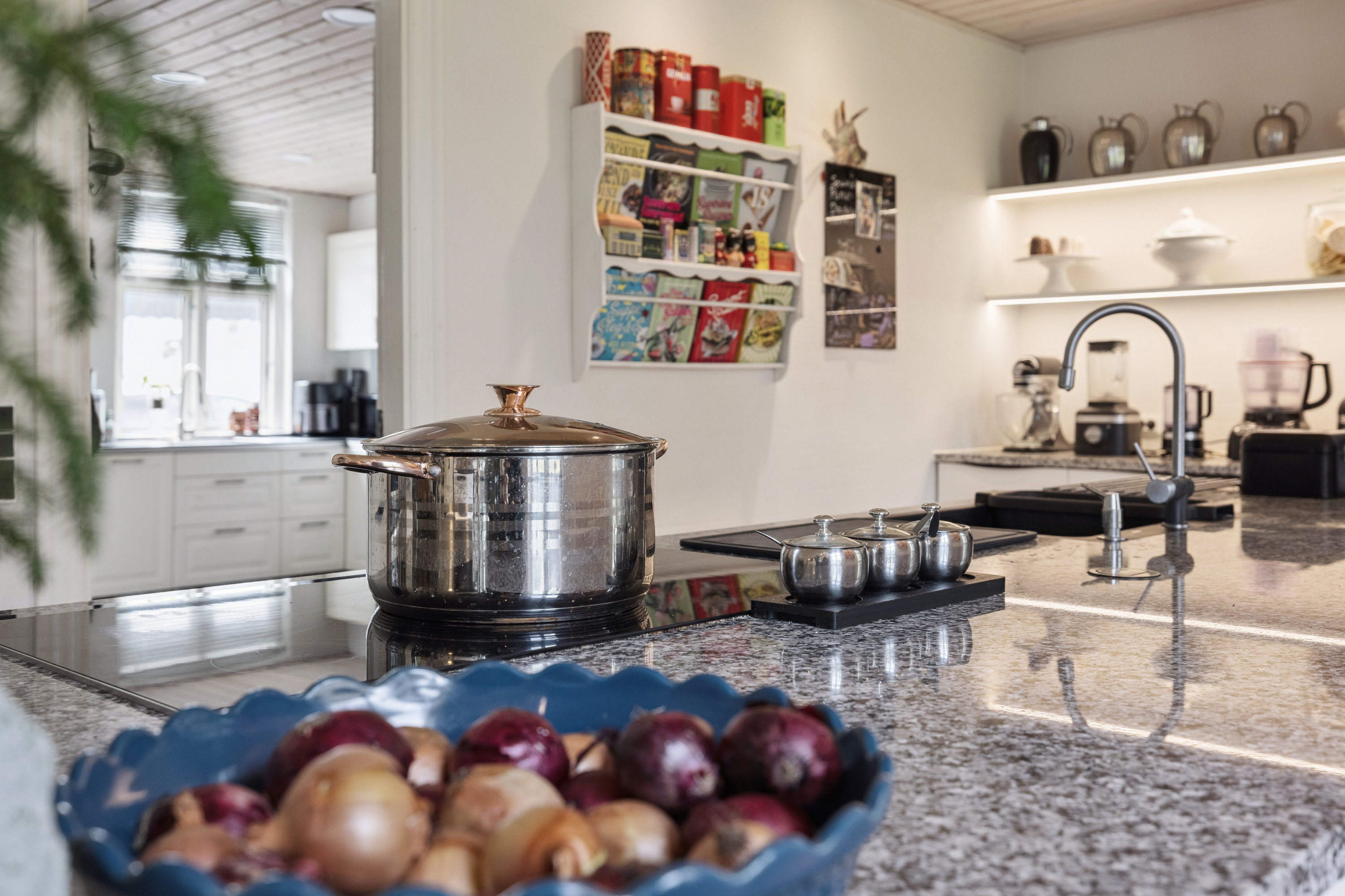 Fremhævet værelse billede i fuldskærmstilstand. Billede af Fiskbækvej 6, 8831 Løgstrup