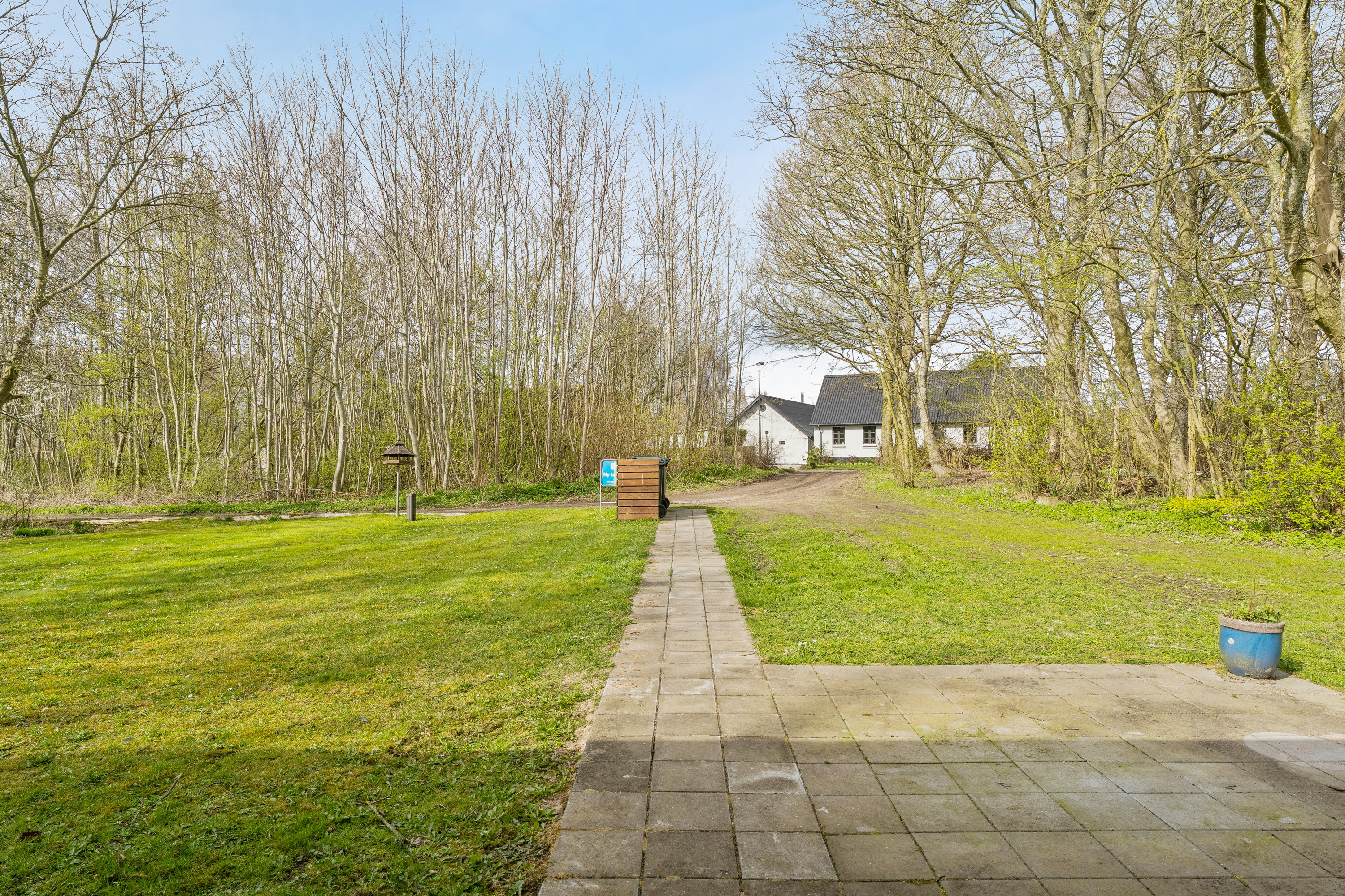 Fremhævet have billede i fuldskærmstilstand. Billede af Sdr Byvej 14, Terp, 8860 Ulstrup