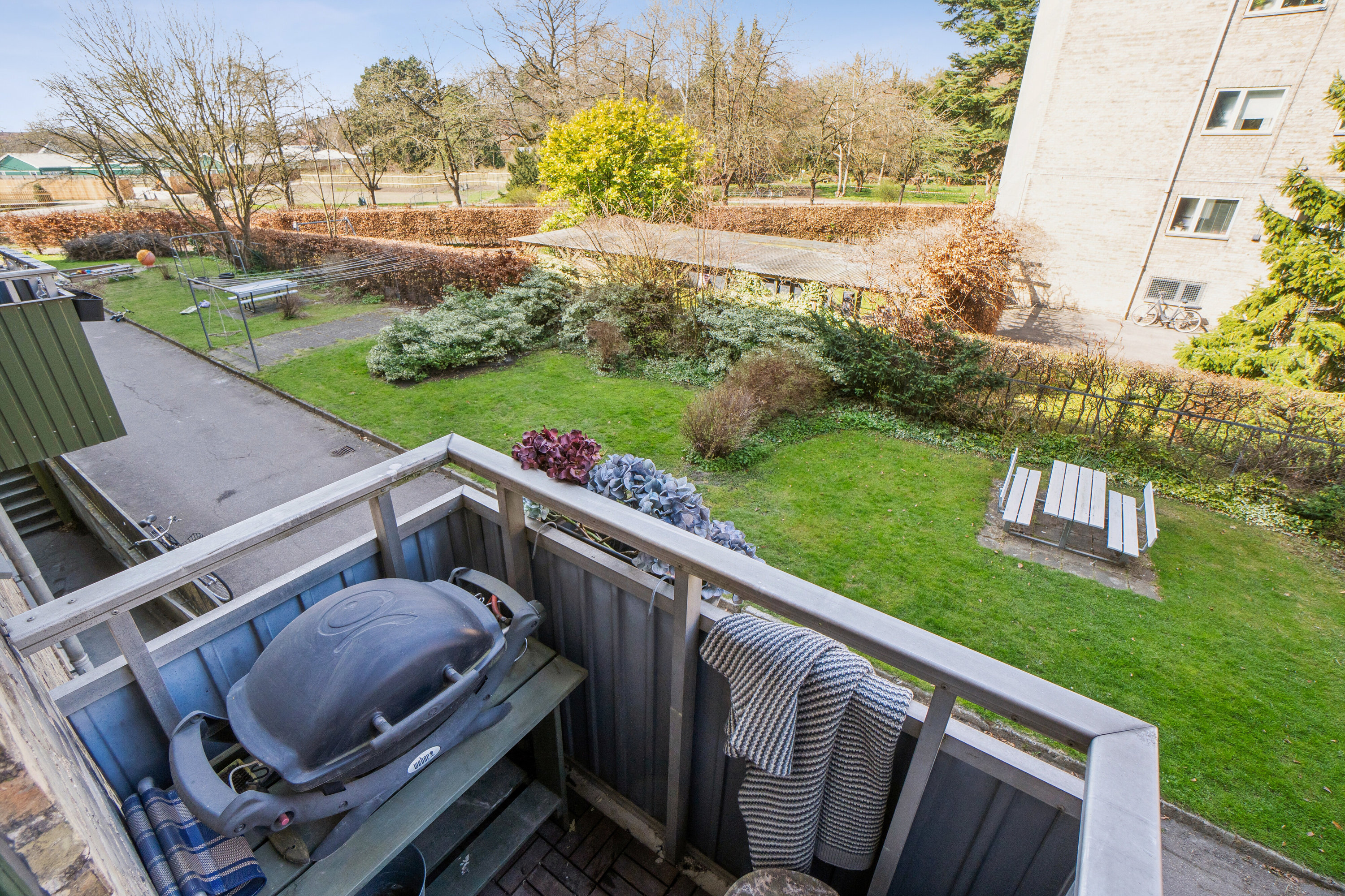 Fremhævet altan billede i fuldskærmstilstand. Billede af Johan Kellers Vej 42, 1. th., 2450 København SV