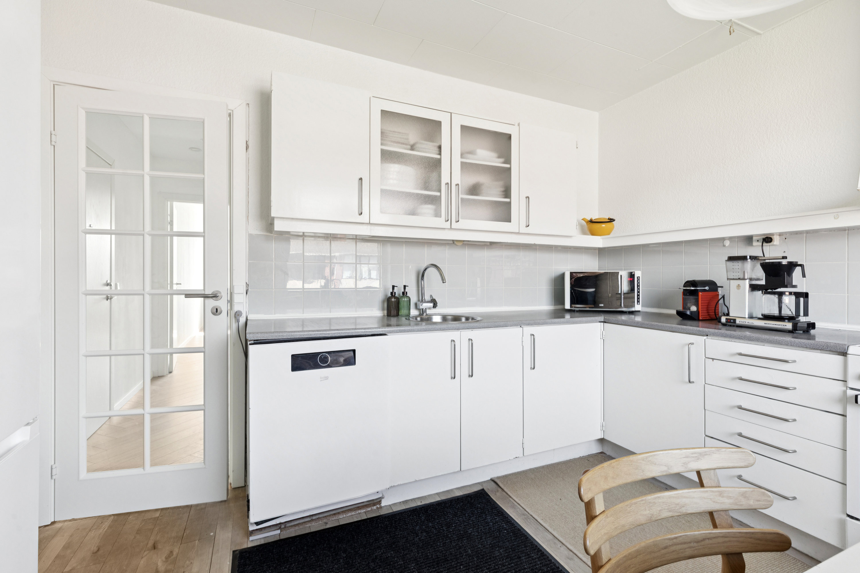 Fremhævet køkken billede i fuldskærmstilstand. Billede af Parkvej 139, 2. th., 2630 Taastrup