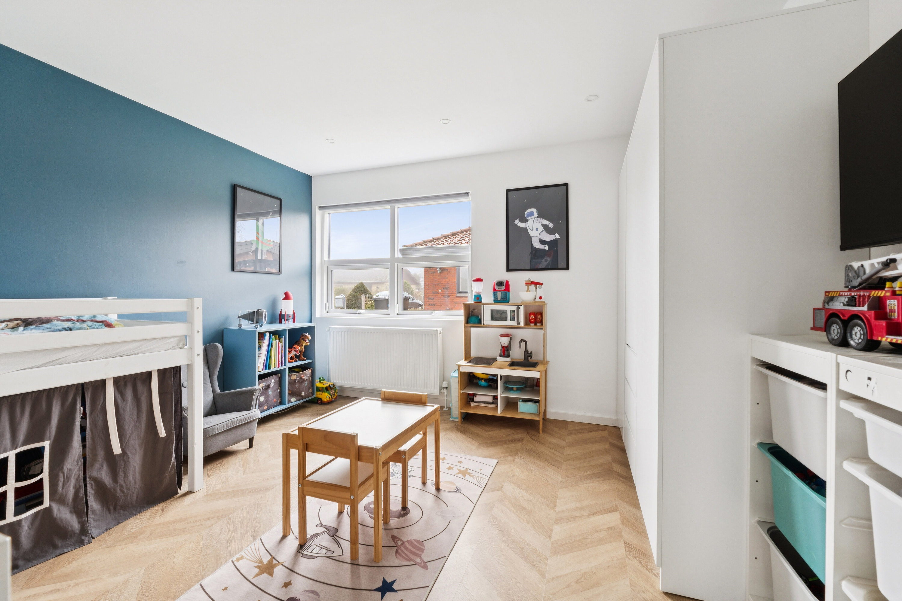 Fremhævet soveværelse billede i fuldskærmstilstand. Billede af Harevænget 141, 5800 Nyborg