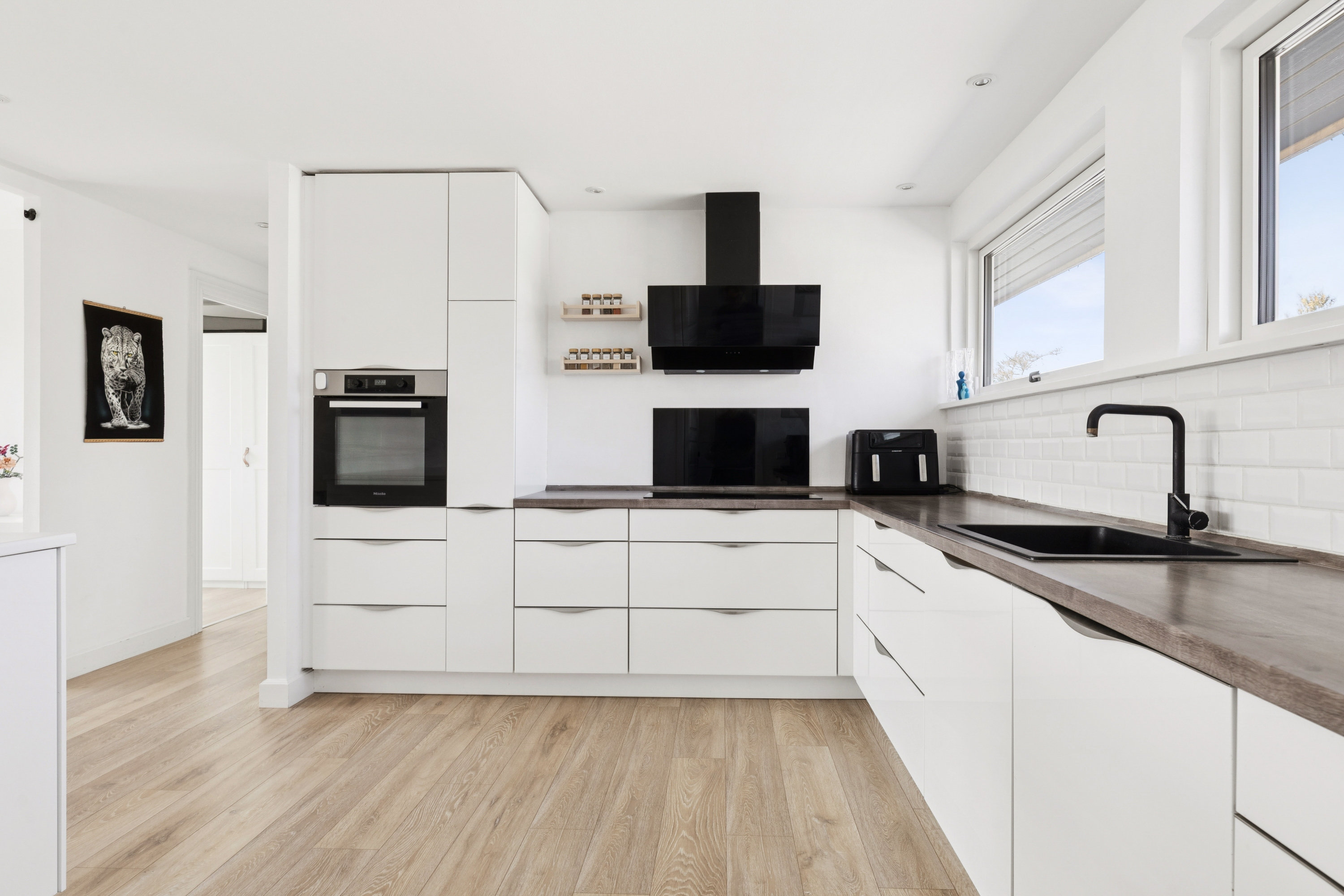 Fremhævet køkken billede i fuldskærmstilstand. Billede af Birkevang 80, Fløng, 2640 Hedehusene