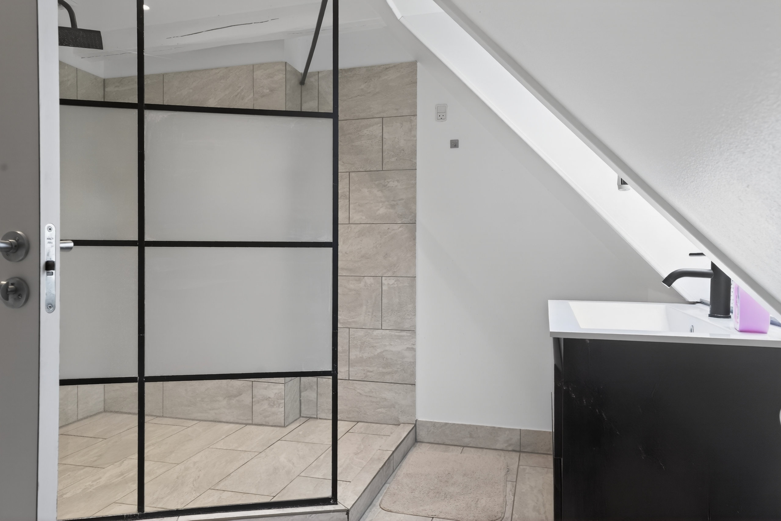 Fremhævet badeværelse billede i fuldskærmstilstand. Billede af Skovvej 16, 4622 Havdrup