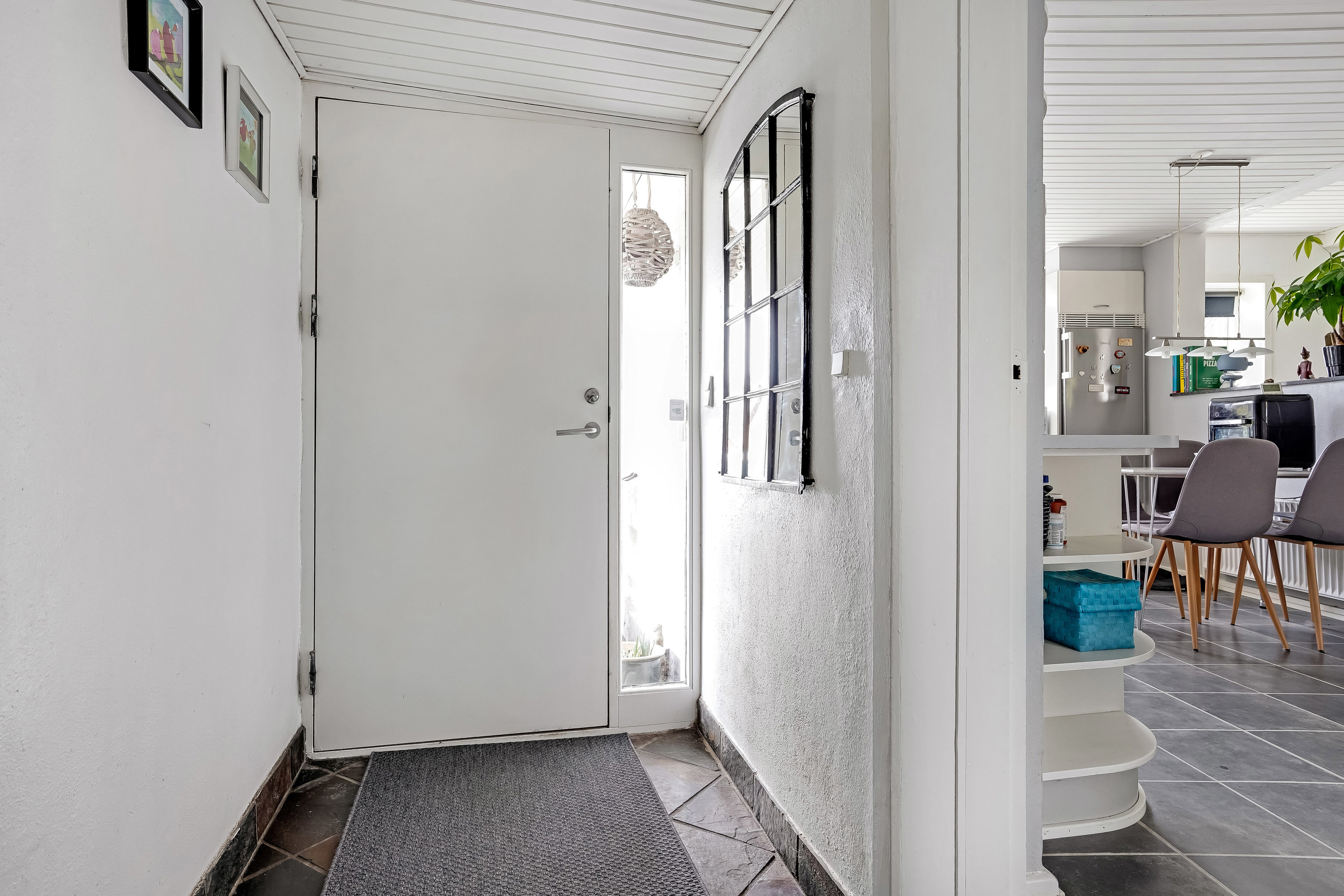 Fremhævet entré billede i fuldskærmstilstand. Billede af Hesselballevej 30, 7171 Uldum