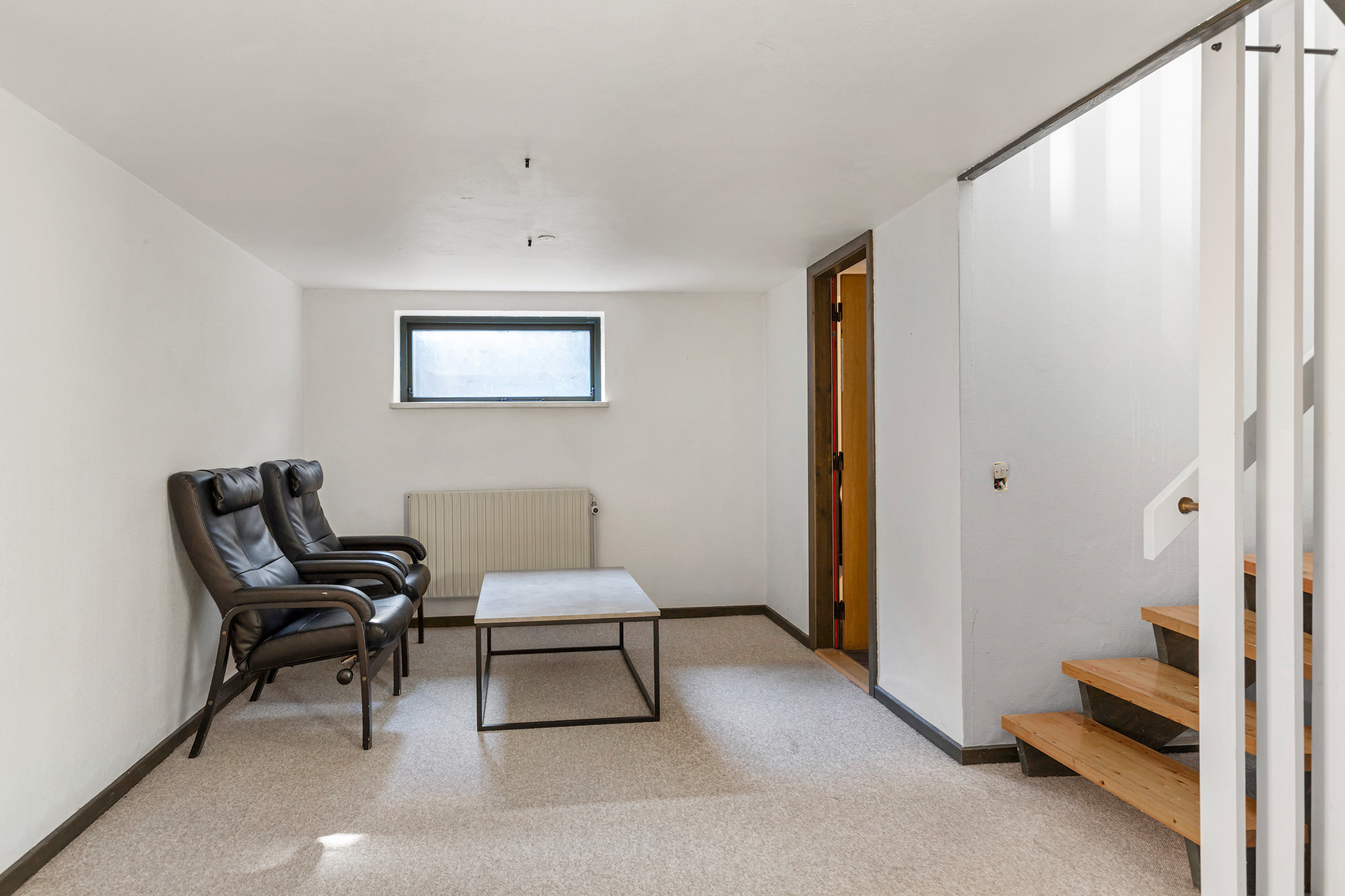 Fremhævet gang billede i fuldskærmstilstand. Billede af Snehvidevej 4, 9700 Brønderslev