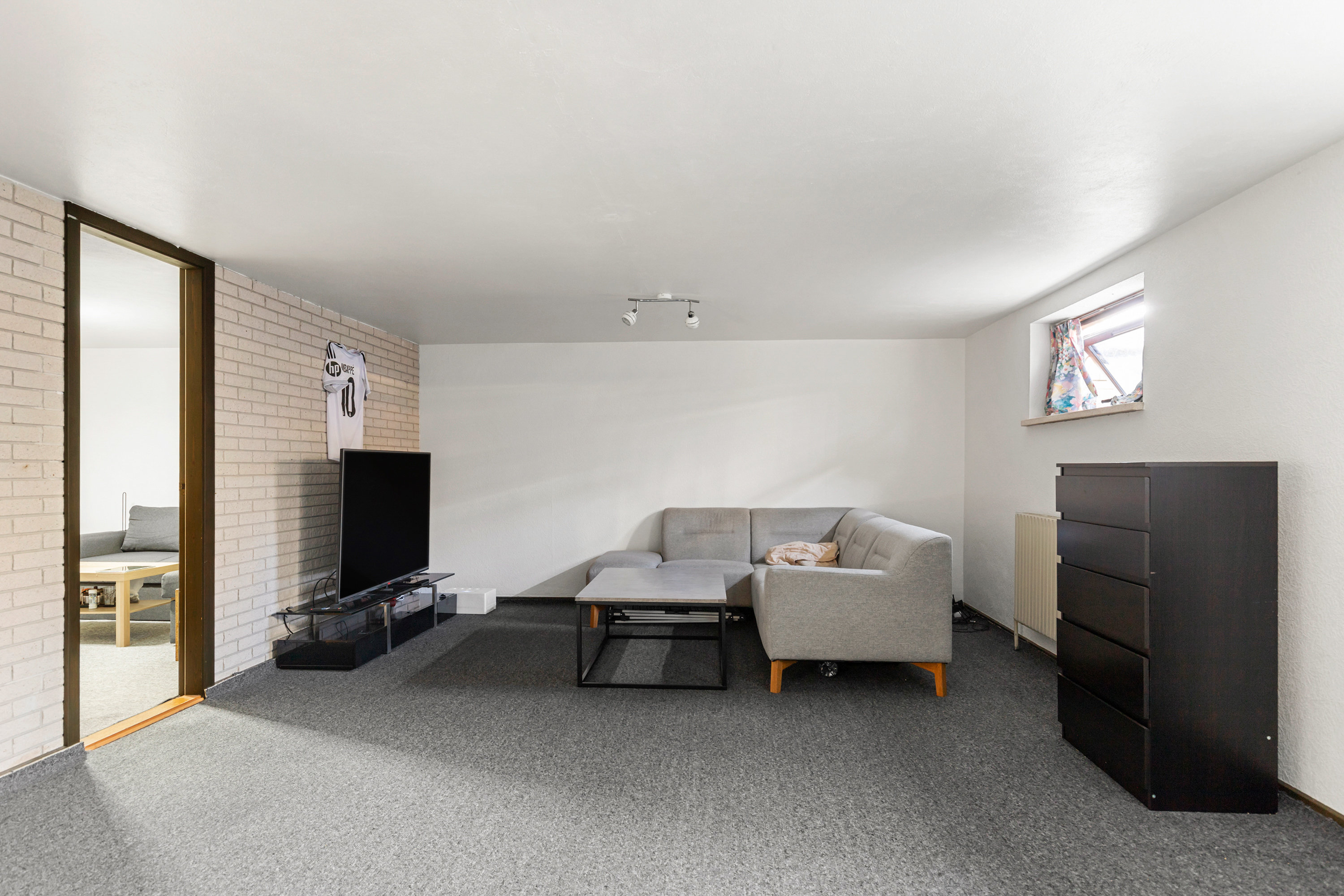 Fremhævet disponibel billede i fuldskærmstilstand. Billede af Snehvidevej 4, 9700 Brønderslev