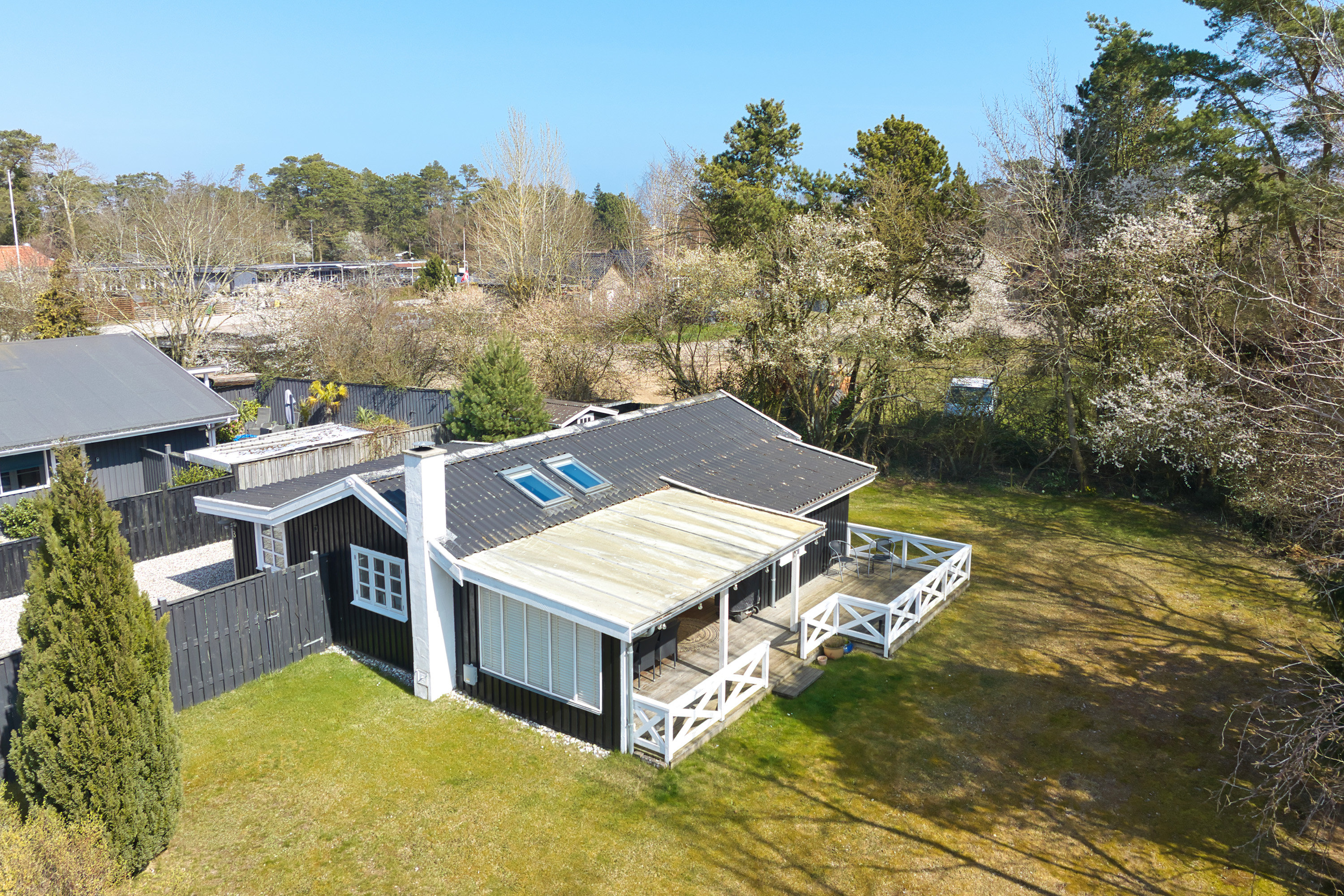 Fremhævet mastefoto billede i fuldskærmstilstand. Billede af Solvænget 3, 4873 Væggerløse