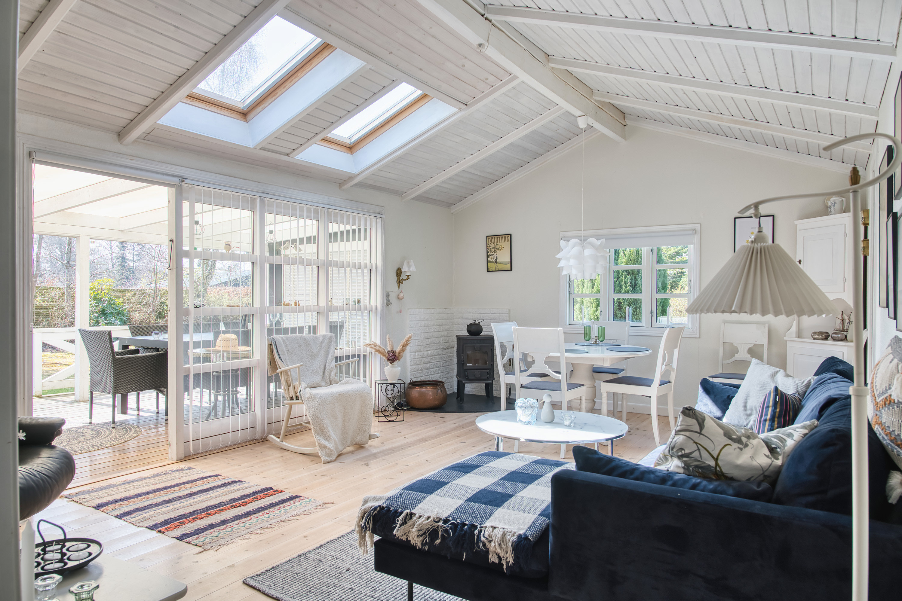 Fremhævet stue billede i fuldskærmstilstand. Billede af Solvænget 3, 4873 Væggerløse