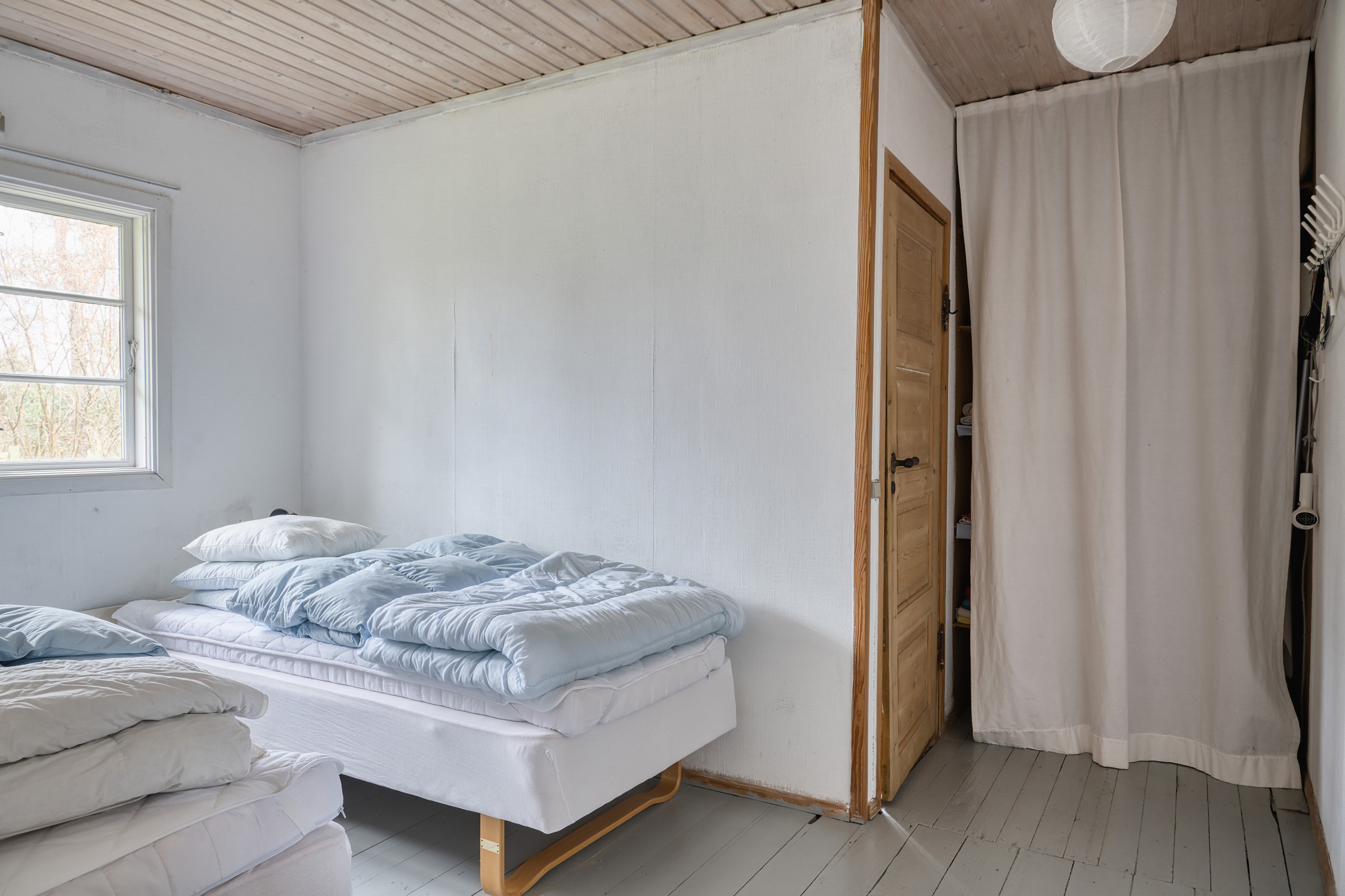 Fremhævet soveværelse billede i fuldskærmstilstand. Billede af Pedersdalvænget 24, 4873 Væggerløse