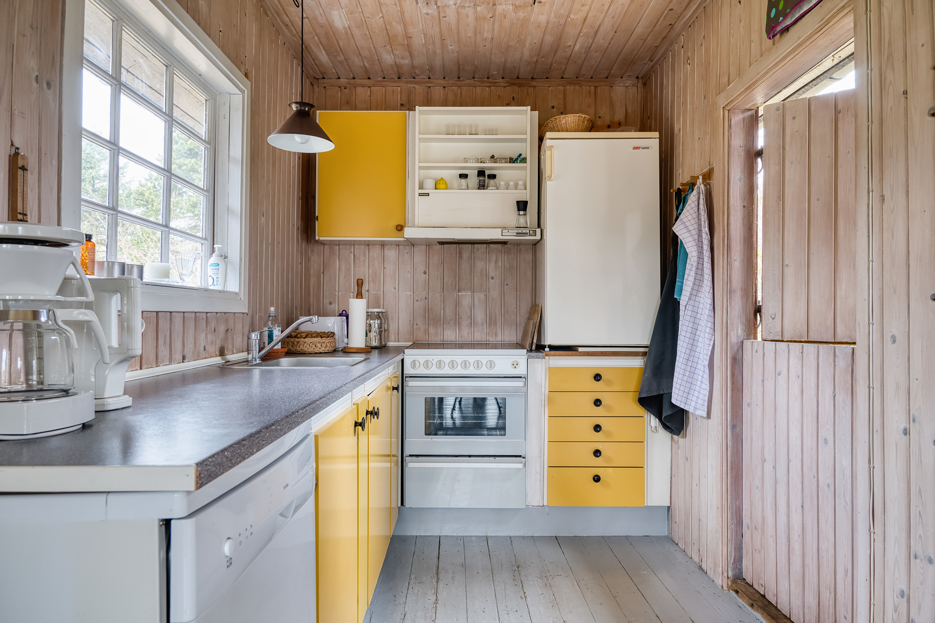 Fremhævet køkken billede i fuldskærmstilstand. Billede af Pedersdalvænget 24, 4873 Væggerløse