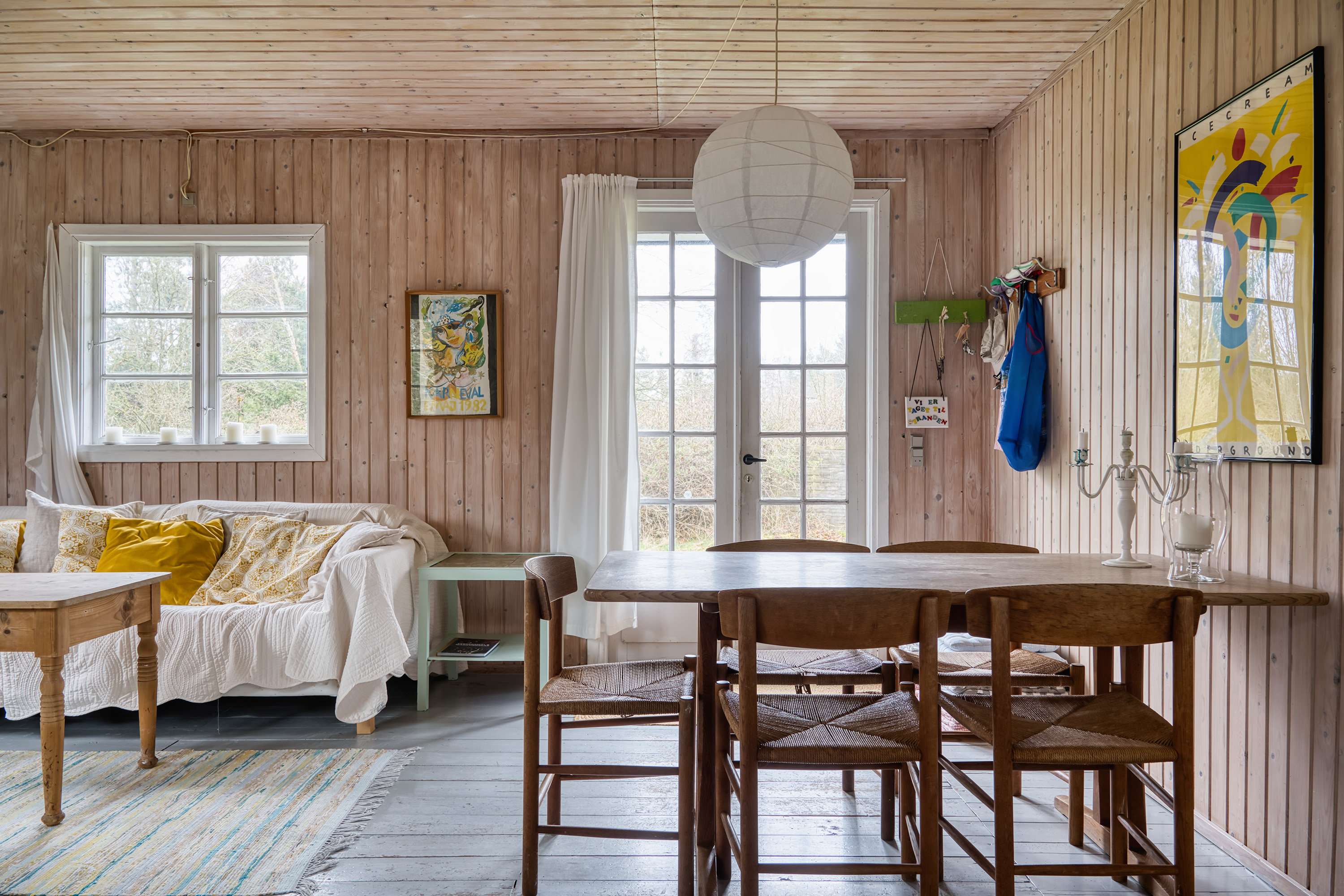 Fremhævet stue billede i fuldskærmstilstand. Billede af Pedersdalvænget 24, 4873 Væggerløse