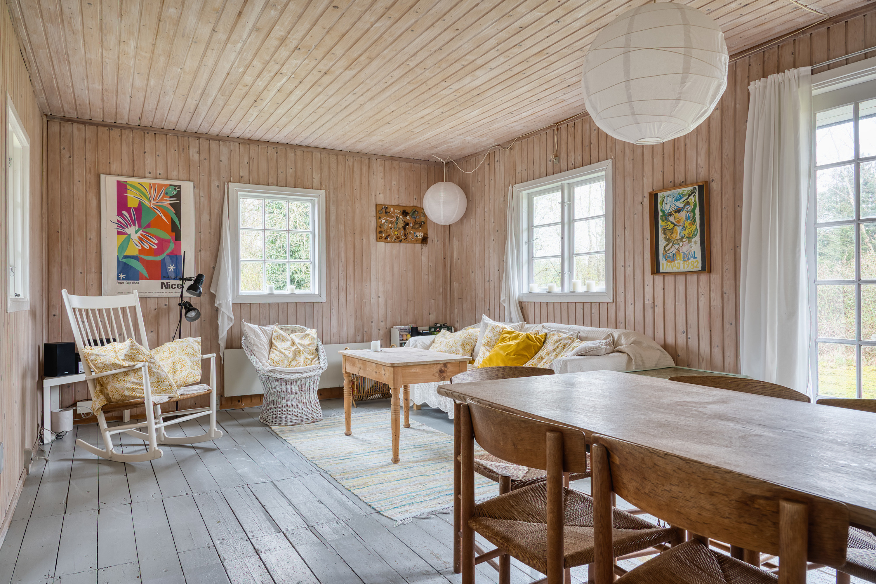 Fremhævet stue billede i fuldskærmstilstand. Billede af Pedersdalvænget 24, 4873 Væggerløse