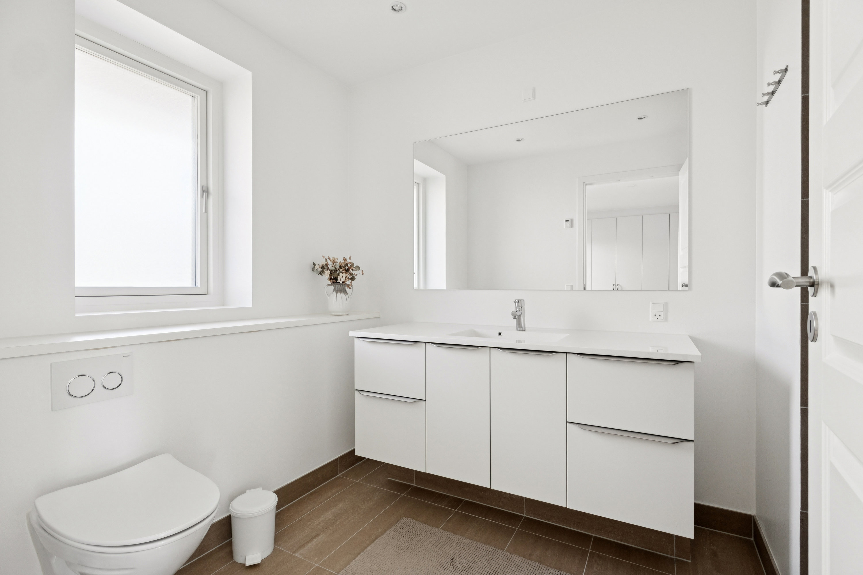 Fremhævet badeværelse billede i fuldskærmstilstand. Billede af Skovbo Alle 63, 2670 Greve