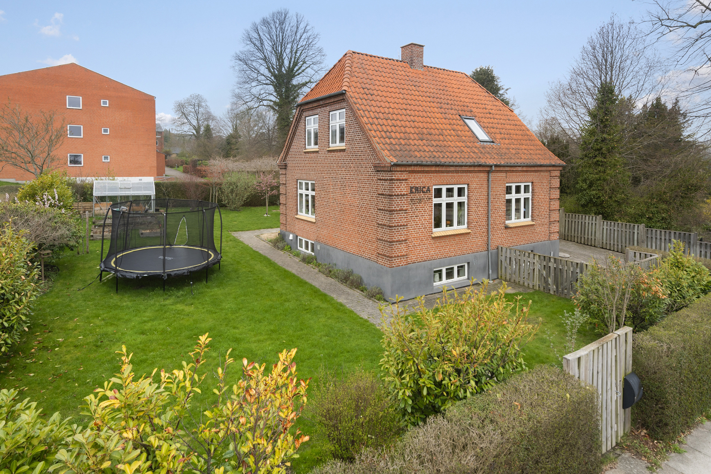 Fremhævet ejendommen billede i fuldskærmstilstand. Billede af Rådhusgade 35, 8300 Odder