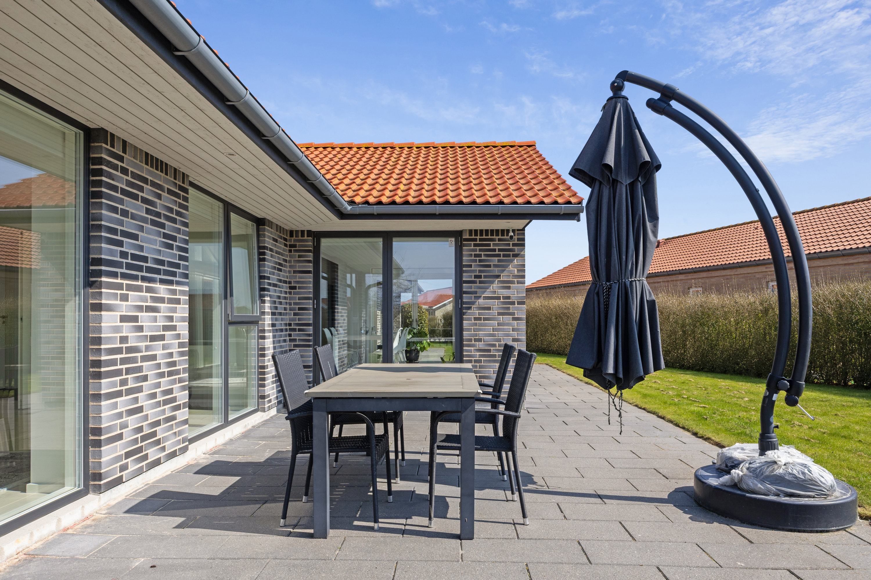 Fremhævet terrasse billede i fuldskærmstilstand. Billede af Skovbo Alle 63, 2670 Greve