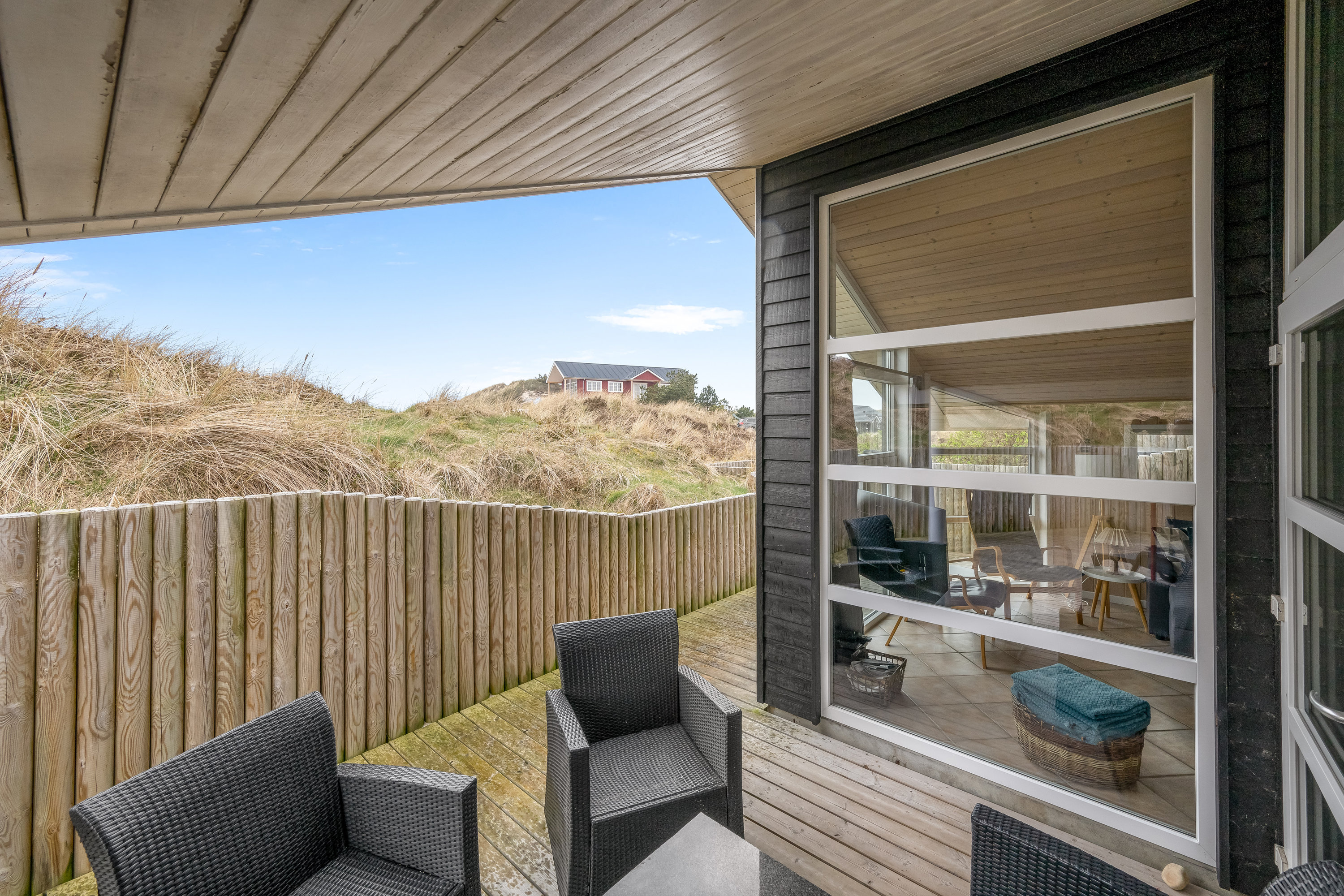 Fremhævet terrasse billede i fuldskærmstilstand. Billede af Bjerregårdsvej 314, Bjerregaard, 6960 Hvide Sande