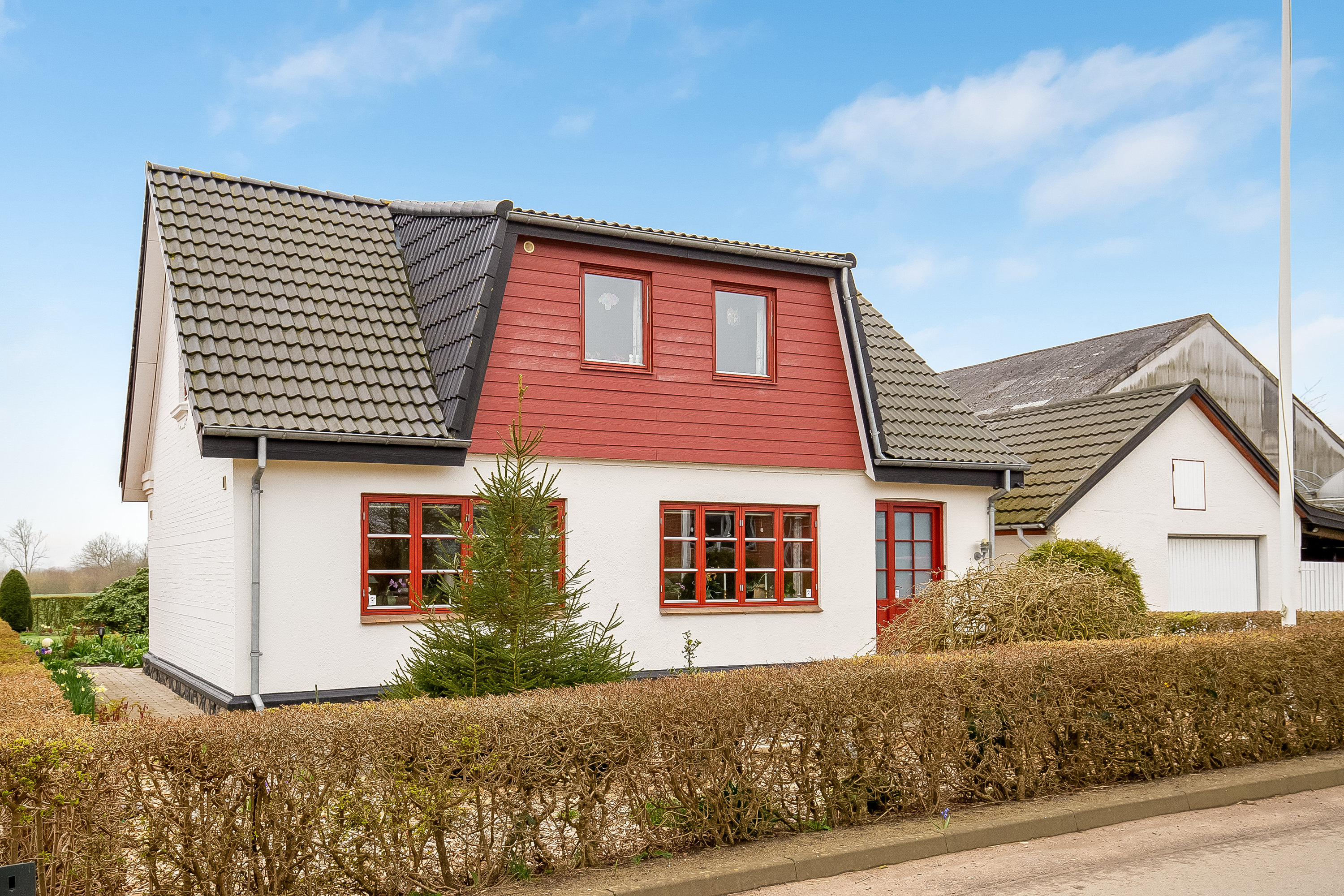 Fremhævet ejendommen billede i fuldskærmstilstand. Billede af Tiufkærvej 133, Tiufkær, 7000 Fredericia