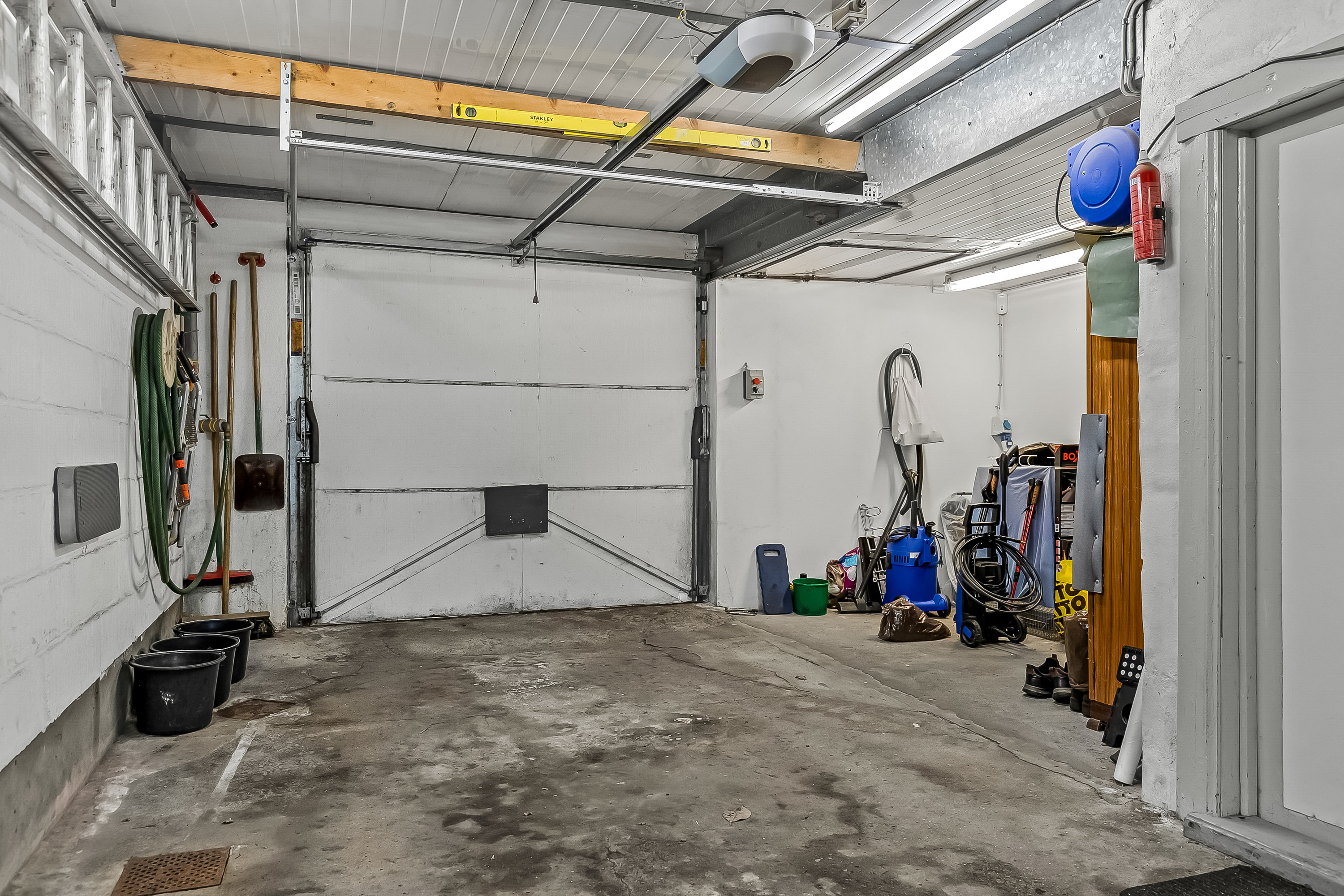 Fremhævet garage billede i fuldskærmstilstand. Billede af Tiufkærvej 133, Tiufkær, 7000 Fredericia