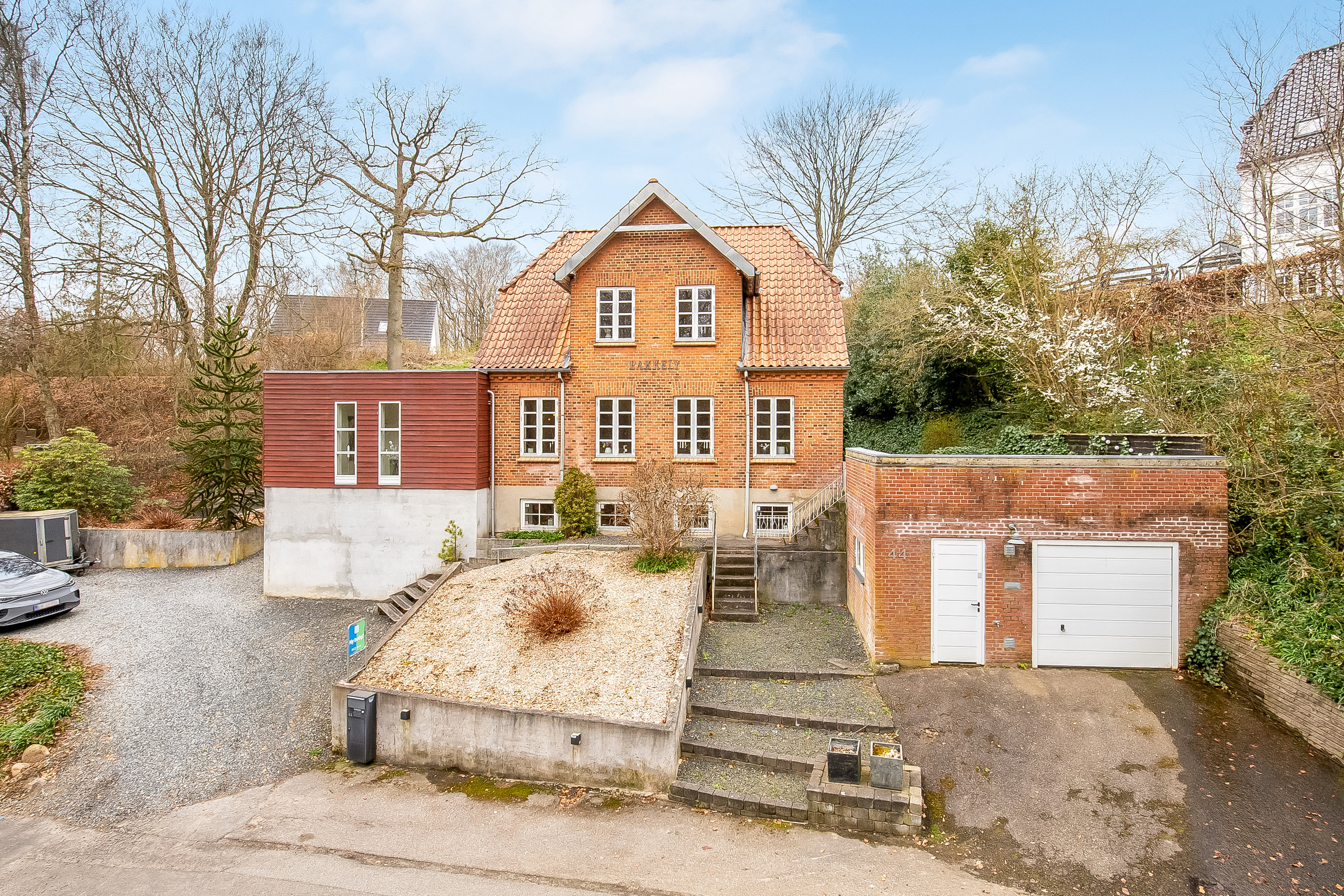 Fremhævet mastefoto billede i fuldskærmstilstand. Billede af Stationsvej 44, Brejning, 7080 Børkop