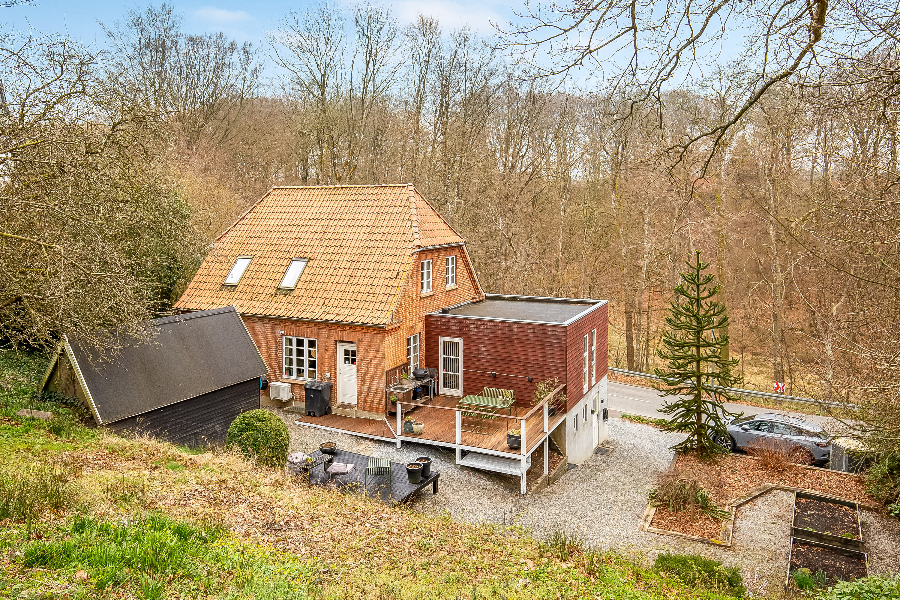 Fremhævet ejendommen billede i fuldskærmstilstand. Billede af Stationsvej 44, Brejning, 7080 Børkop