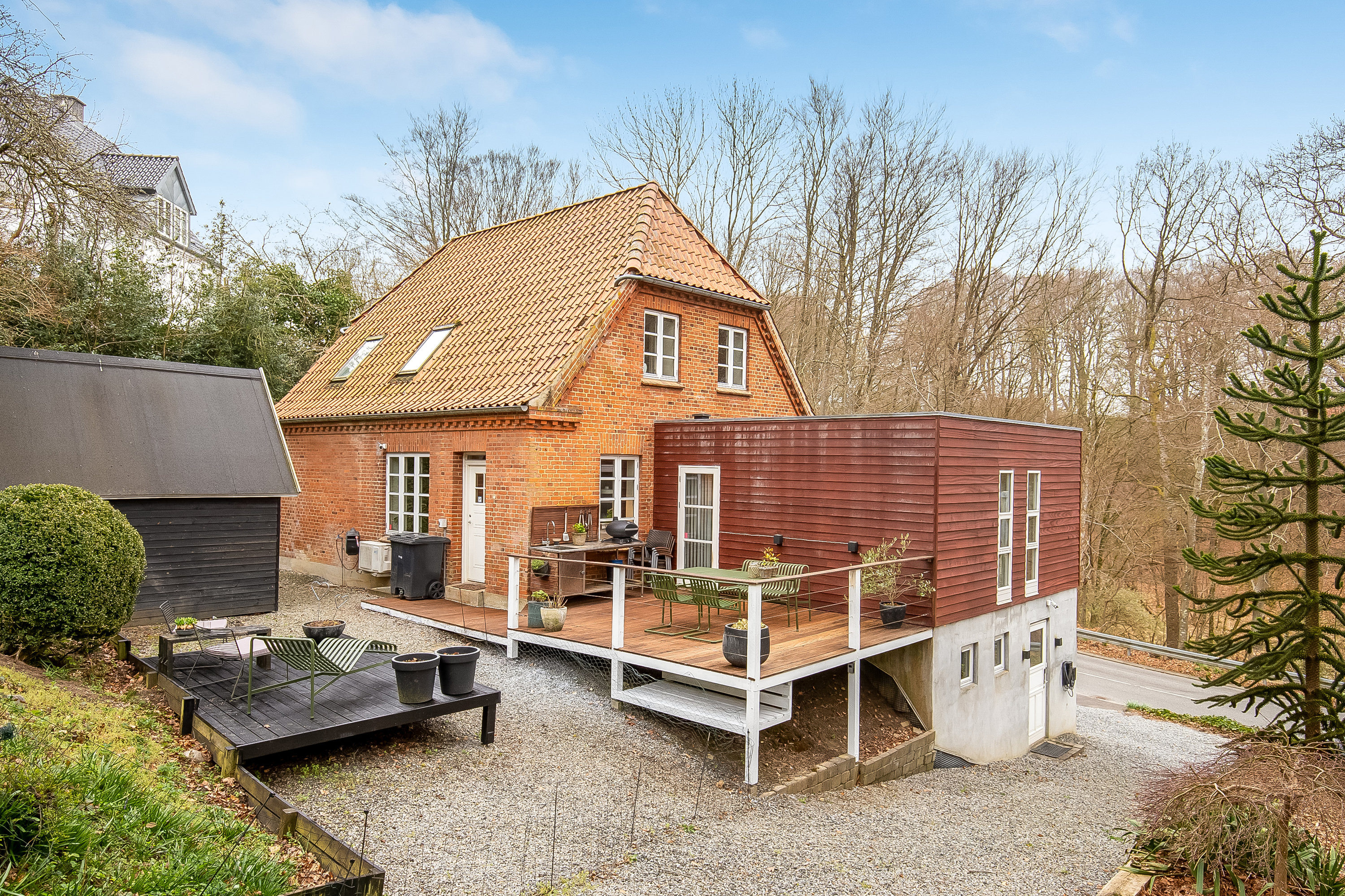 Fremhævet ejendommen billede i fuldskærmstilstand. Billede af Stationsvej 44, Brejning, 7080 Børkop