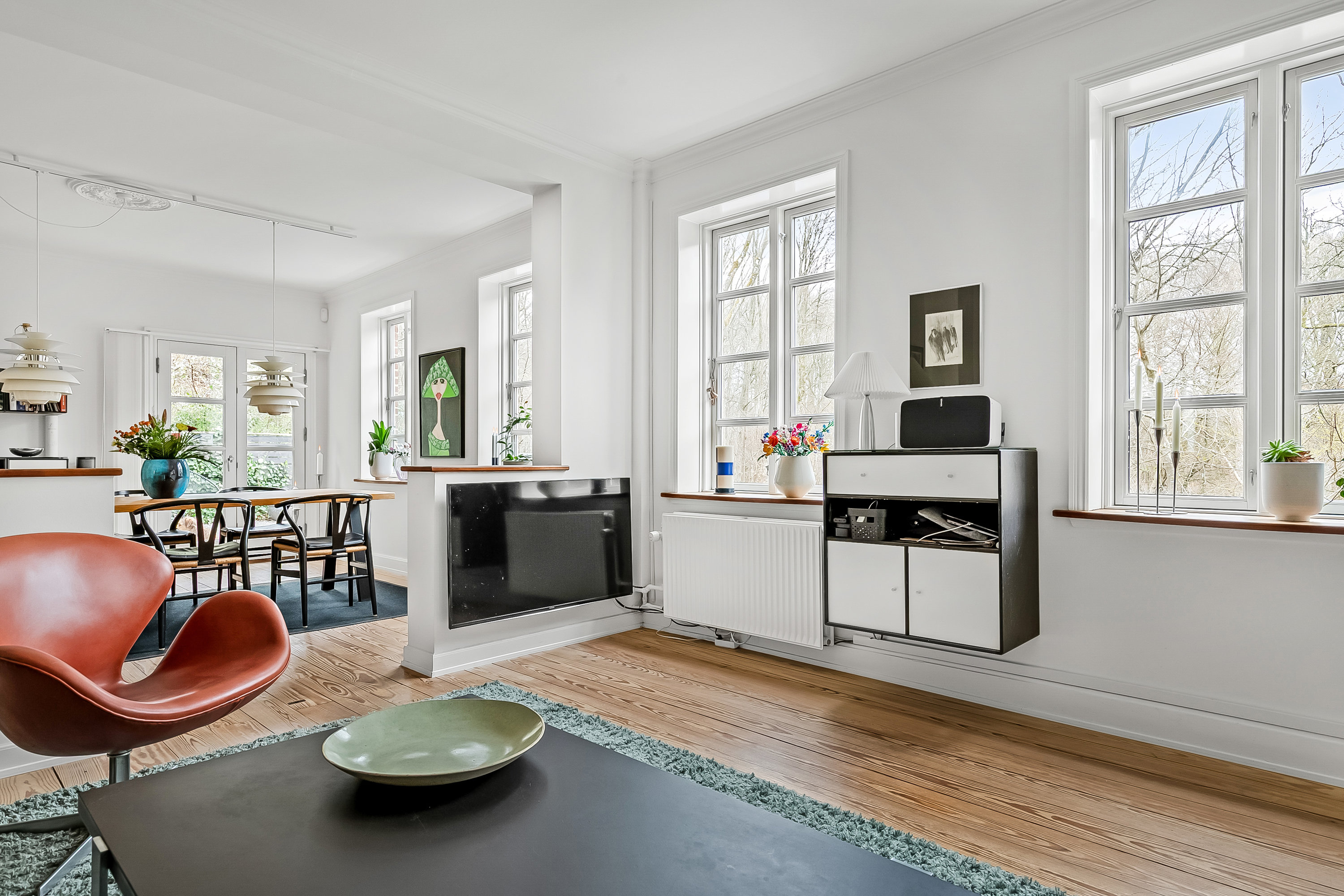 Fremhævet stue billede i fuldskærmstilstand. Billede af Stationsvej 44, Brejning, 7080 Børkop