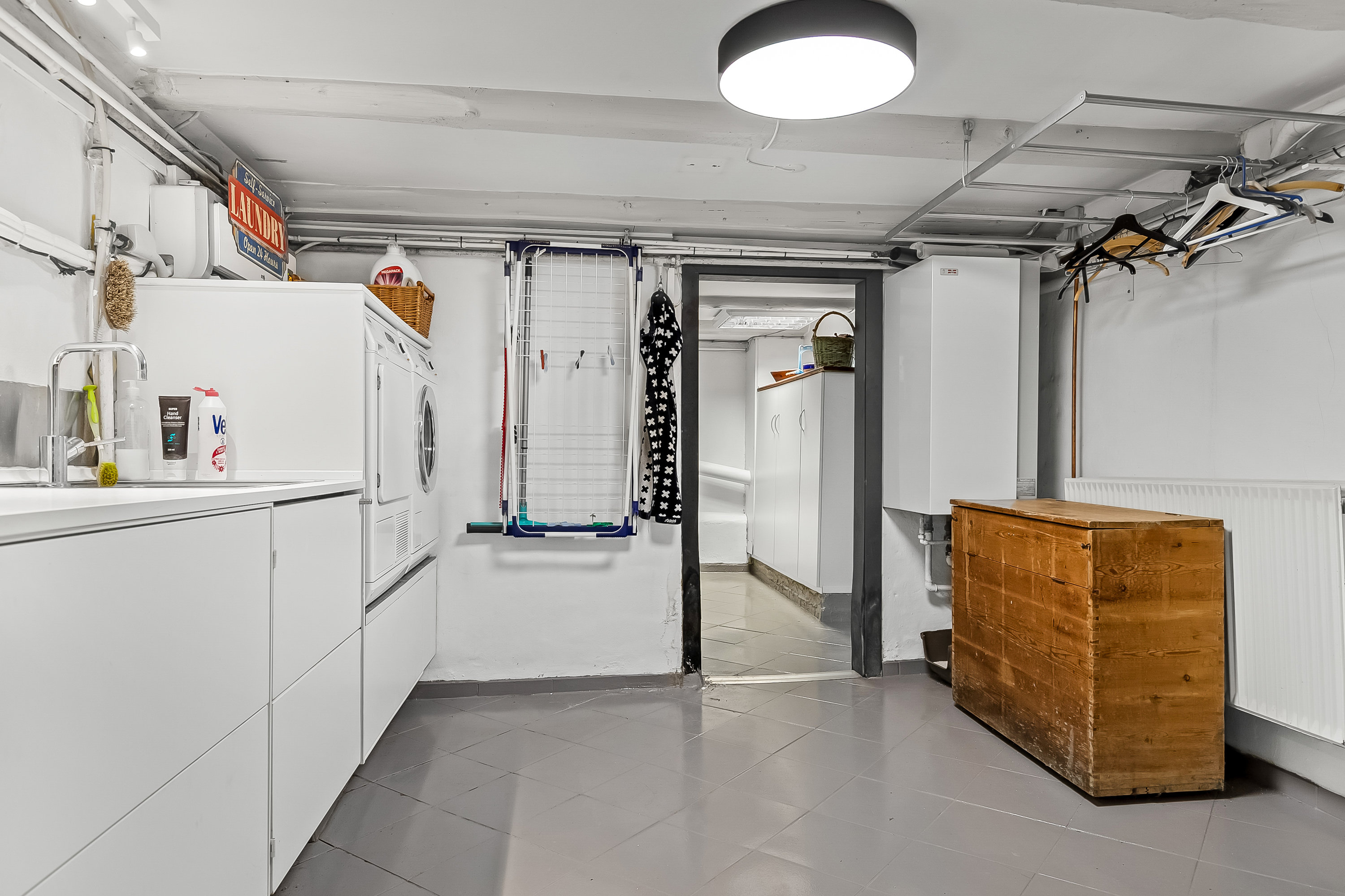 Fremhævet vaskerum billede i fuldskærmstilstand. Billede af Stationsvej 44, Brejning, 7080 Børkop