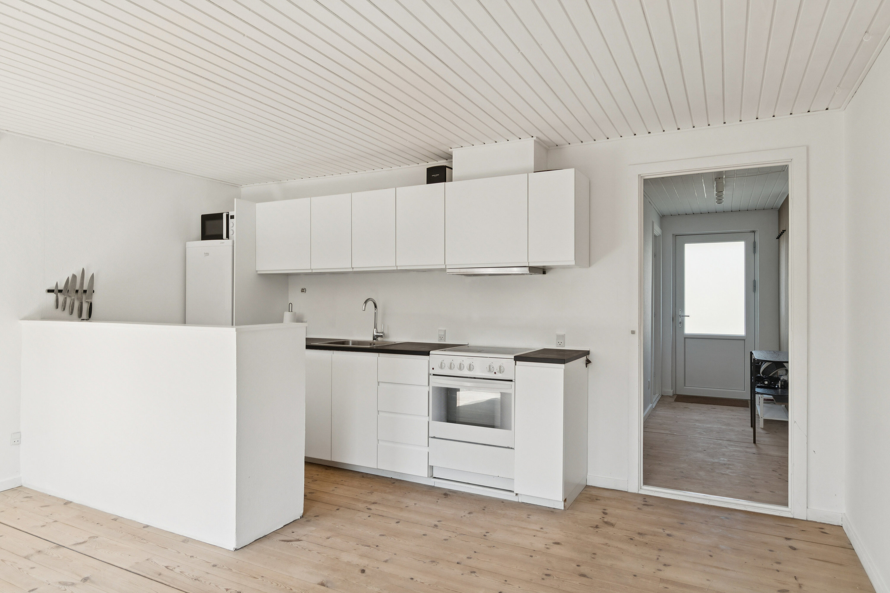 Fremhævet køkken billede i fuldskærmstilstand. Billede af Præstøvej 126F, 4700 Næstved