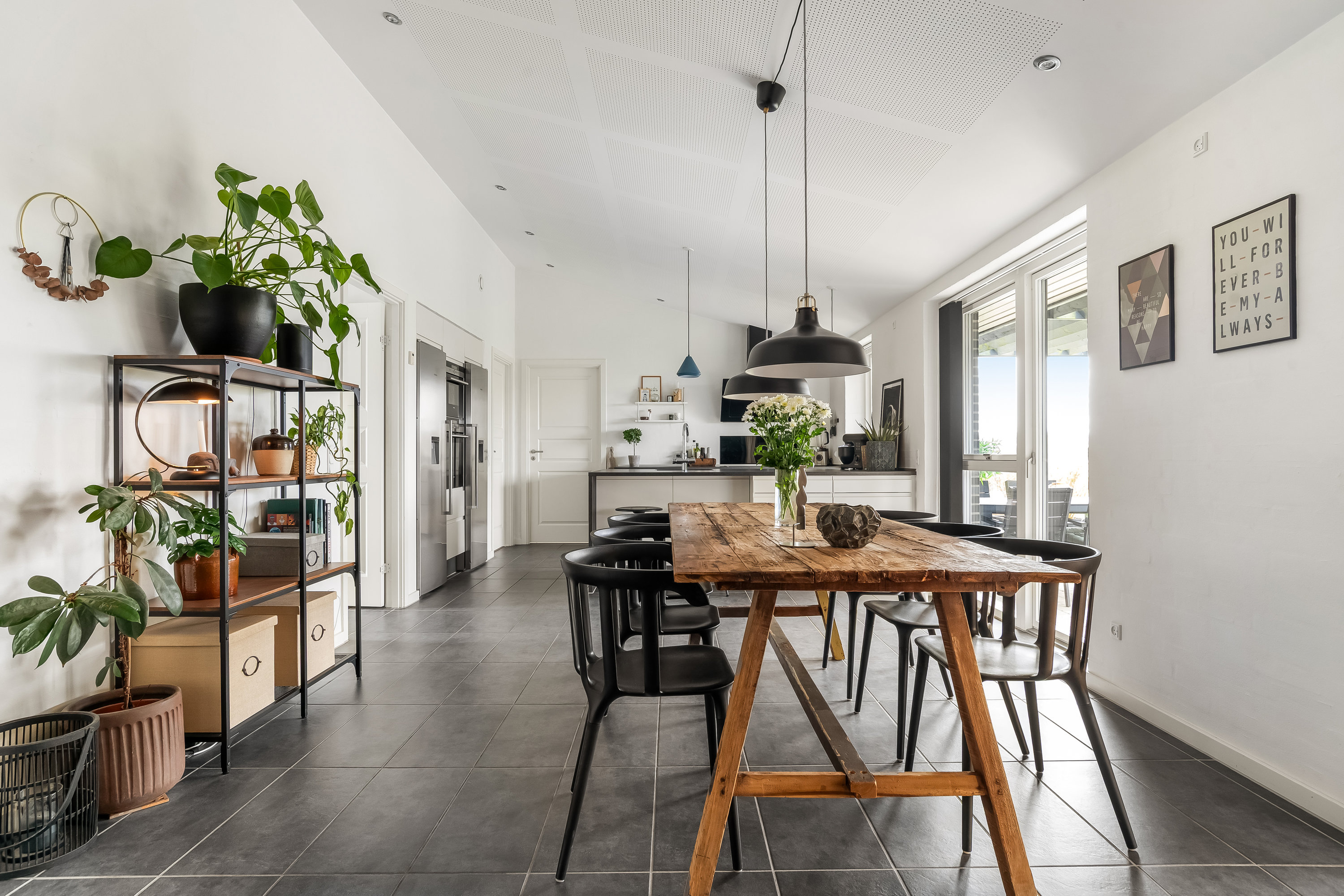 Fremhævet køkken alrum billede i fuldskærmstilstand. Billede af Kusken 58, Mejrup, 7500 Holstebro