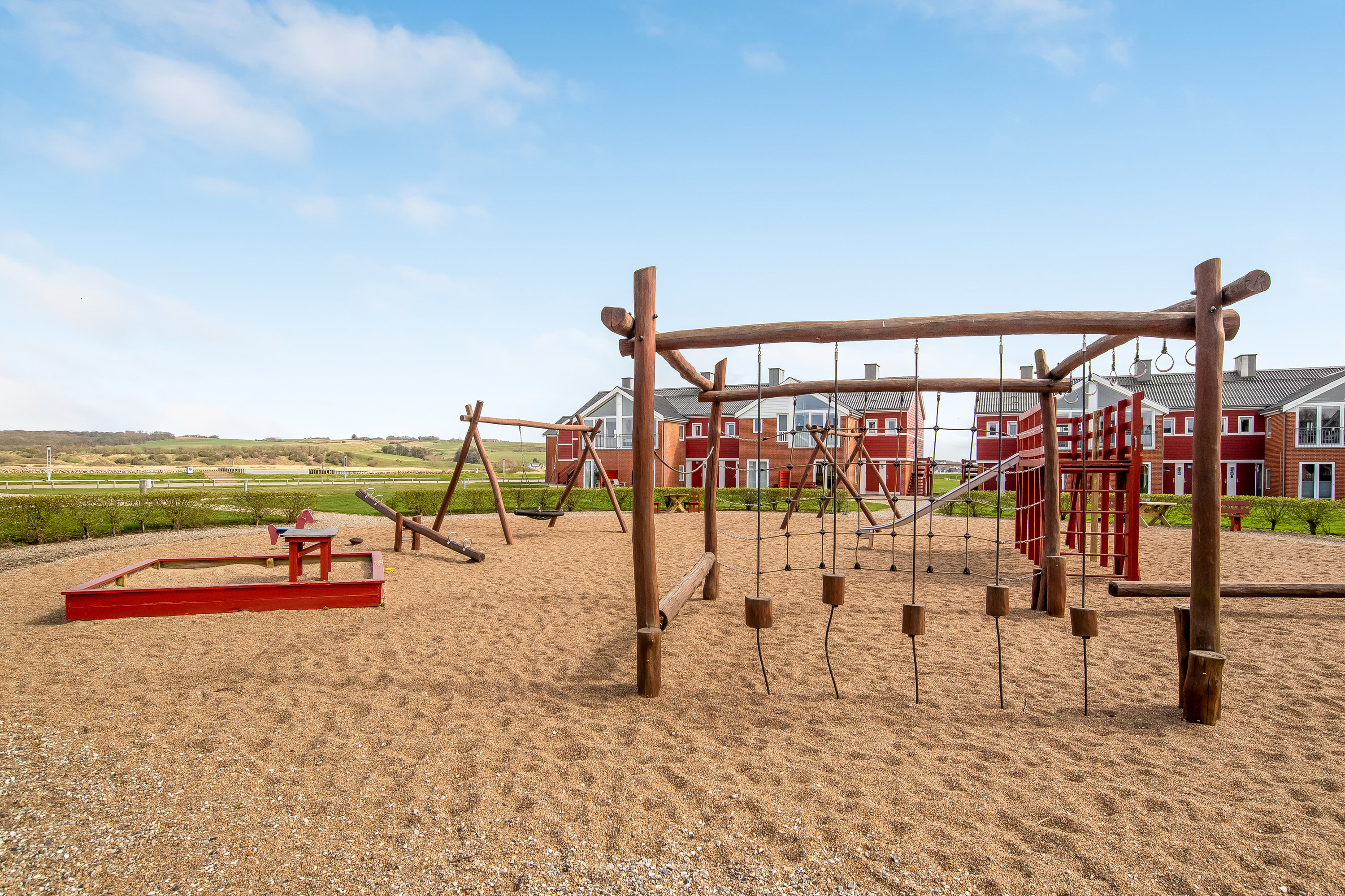 Fremhævet udenomsarealer billede i fuldskærmstilstand. Billede af Vinkelhagevej 76, Heldum, 7620 Lemvig